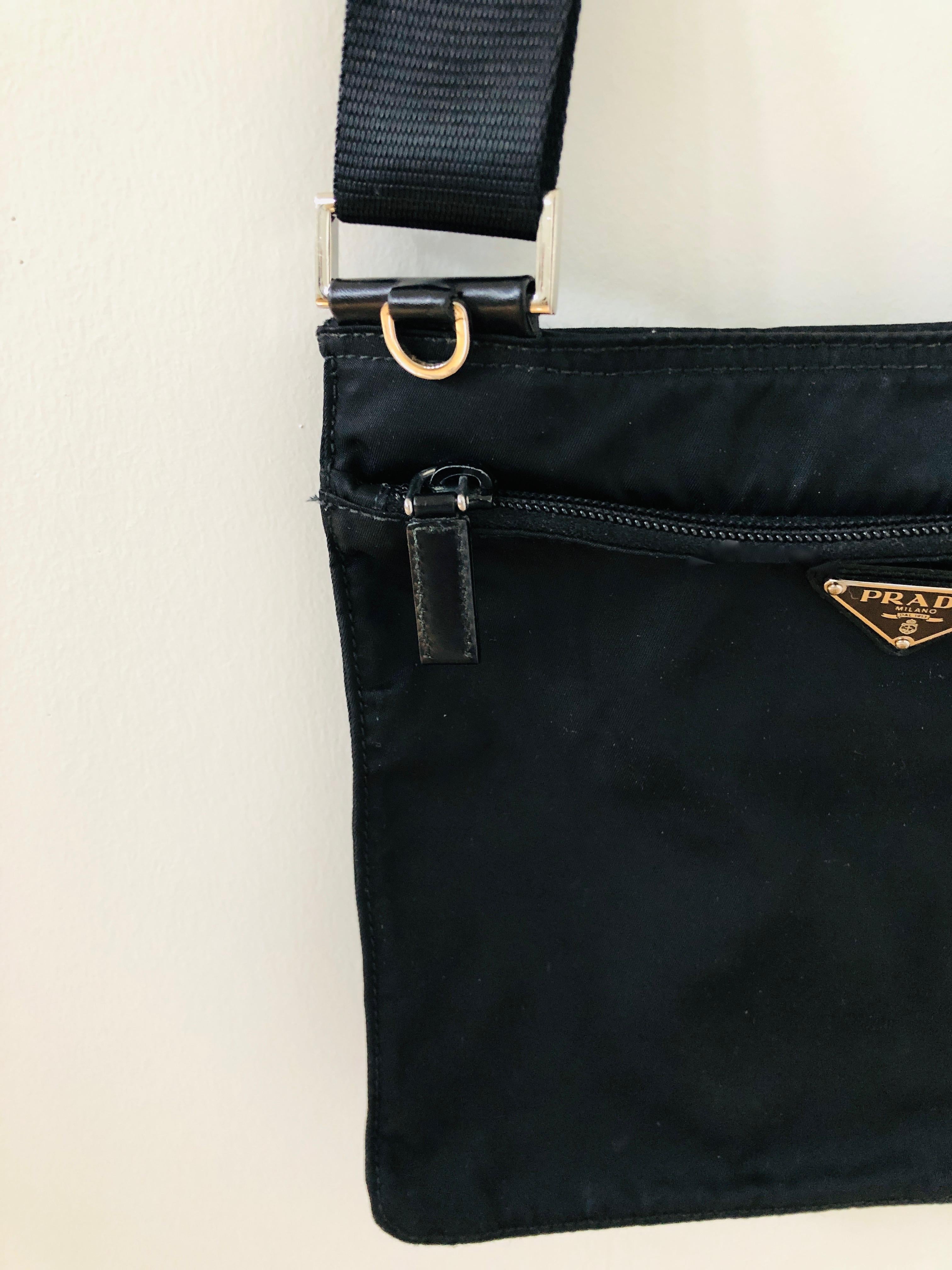 Miuccia Prada Black Nylon Cross Body  / Shoulder Tessuto Medium Messenger Bag  In Good Condition For Sale In Houston, TX