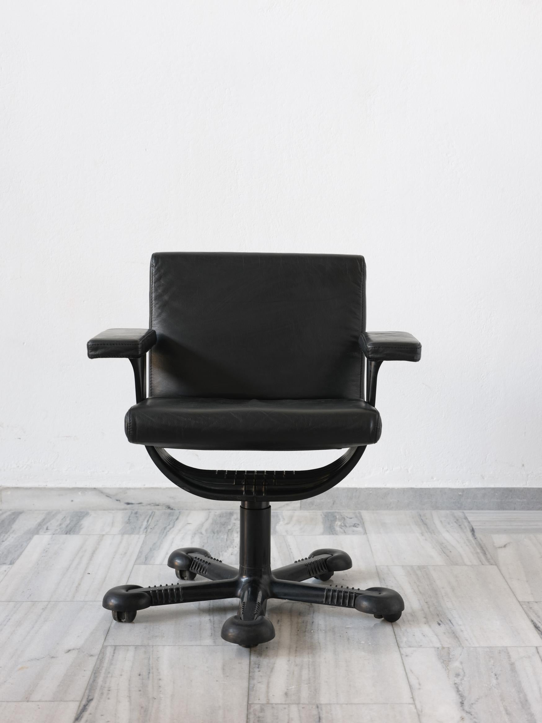 Postmoderno Sedia da scrivania Mix di Afra & Tobia Scarpa per Molteni, anni '70. in vendita