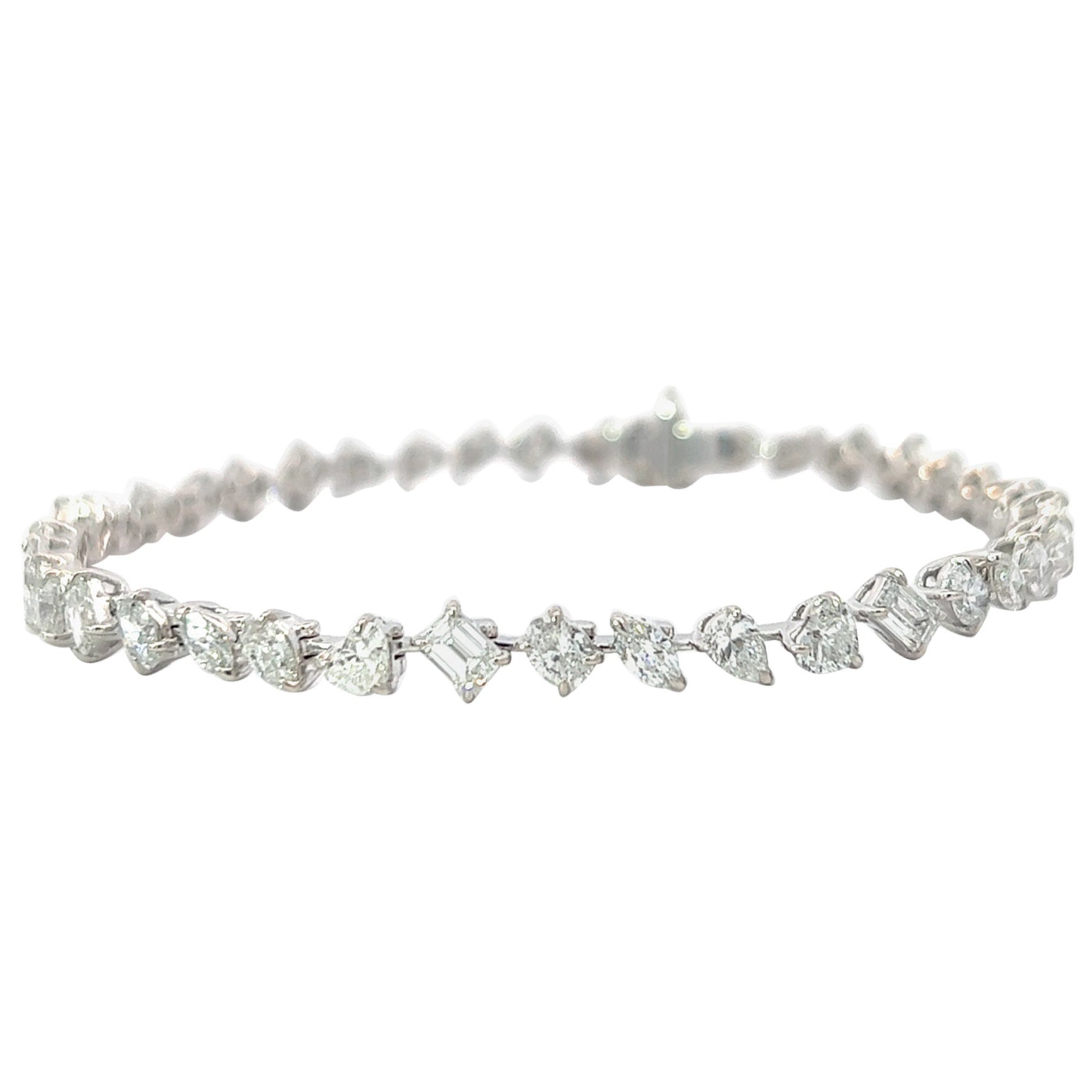 Mix Fancy Shape Diamant-Tennisarmband aus 18 Karat Weißgold (6,19 Karat VVS) von Arnav im Angebot