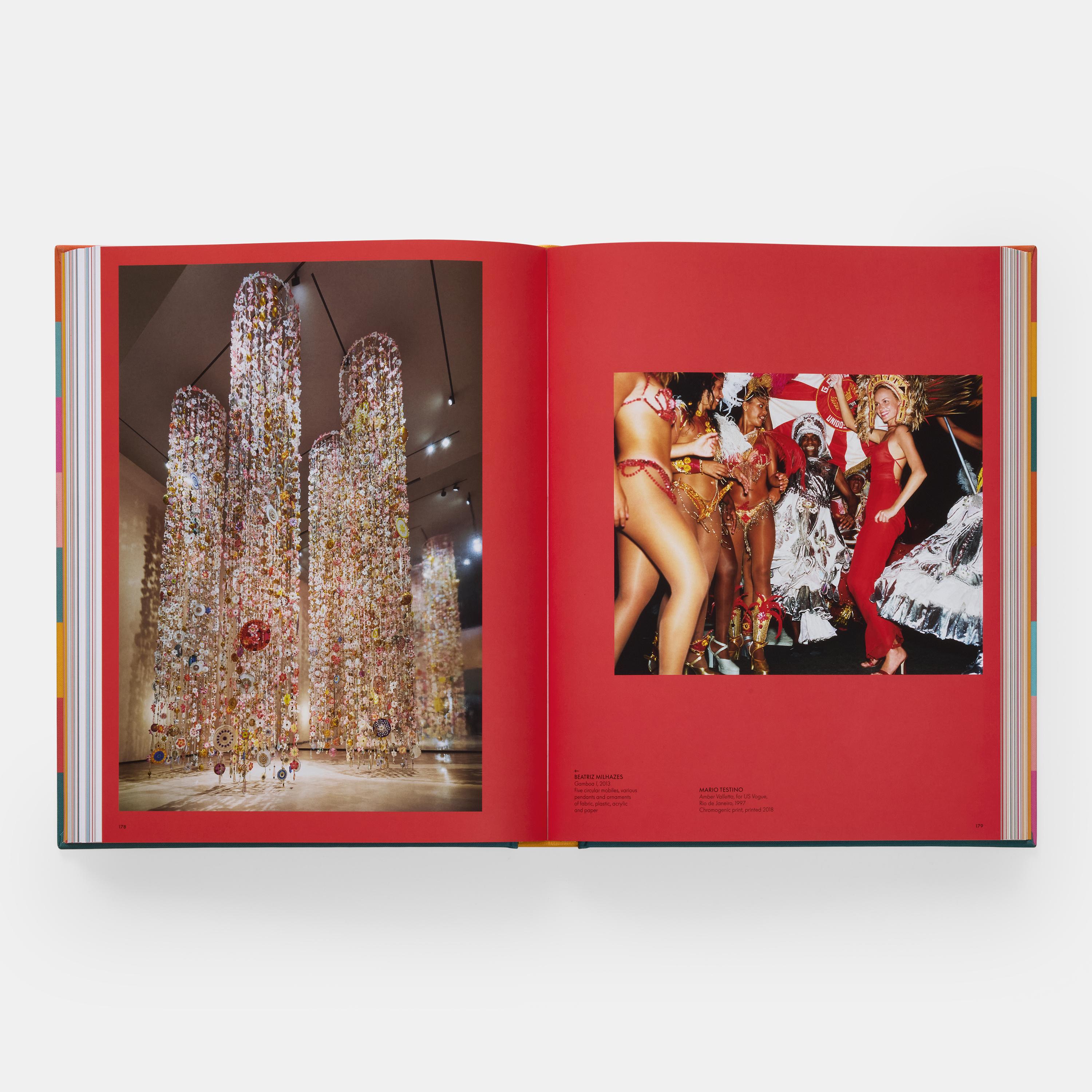 Mix & Match Modefotografie trifft auf zeitgenössische Kunst im Angebot 3