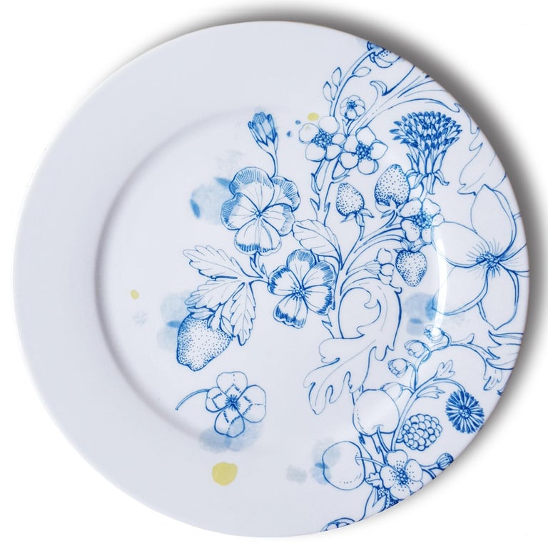 Mix and Match, Six Contemporary Porcelain Dinner Plates with Flowers and Animals For Sale at 1stDibs