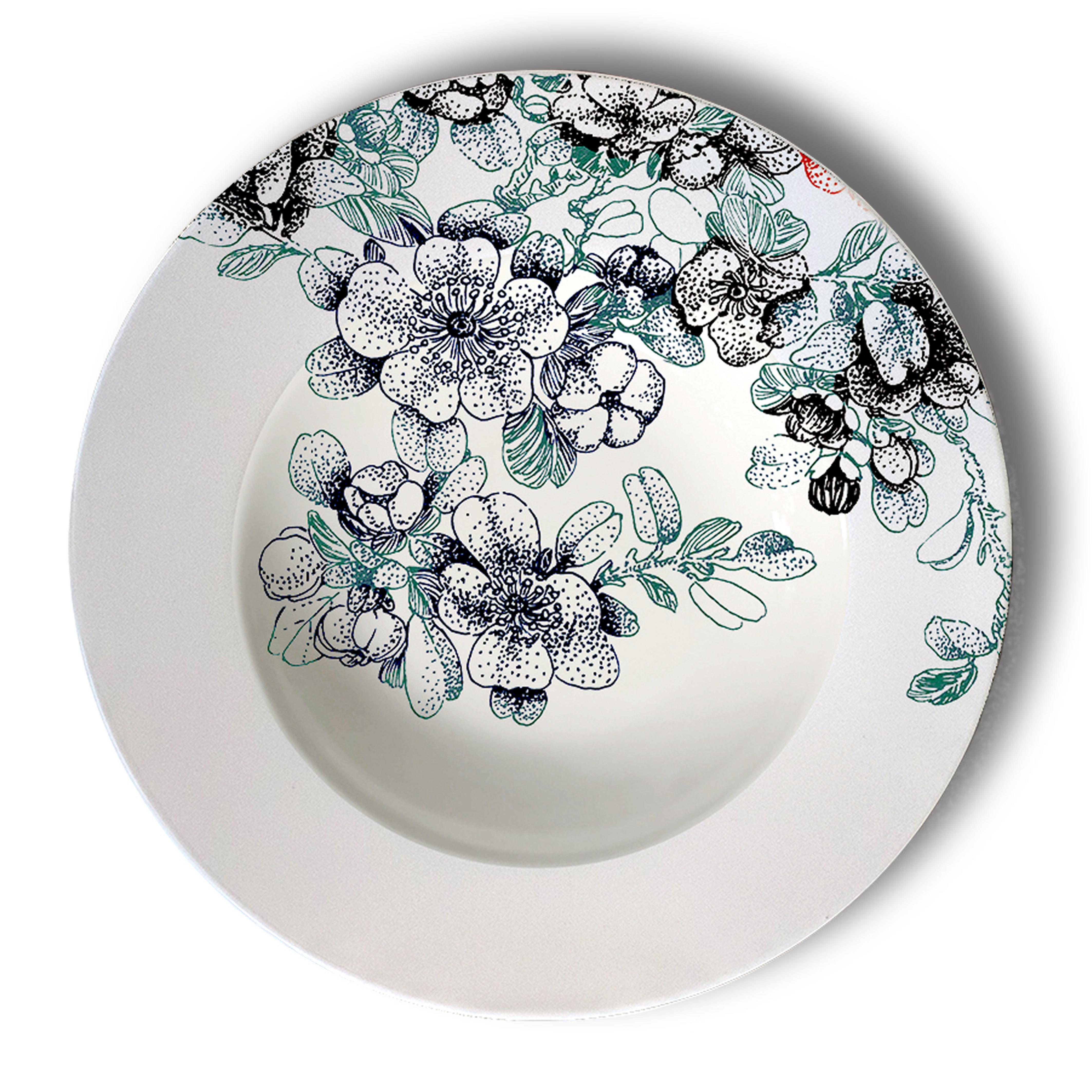 Italian Mix & Match, Six Contemporary Porcelain Pasta Plates with Flowers and Birds For Sale