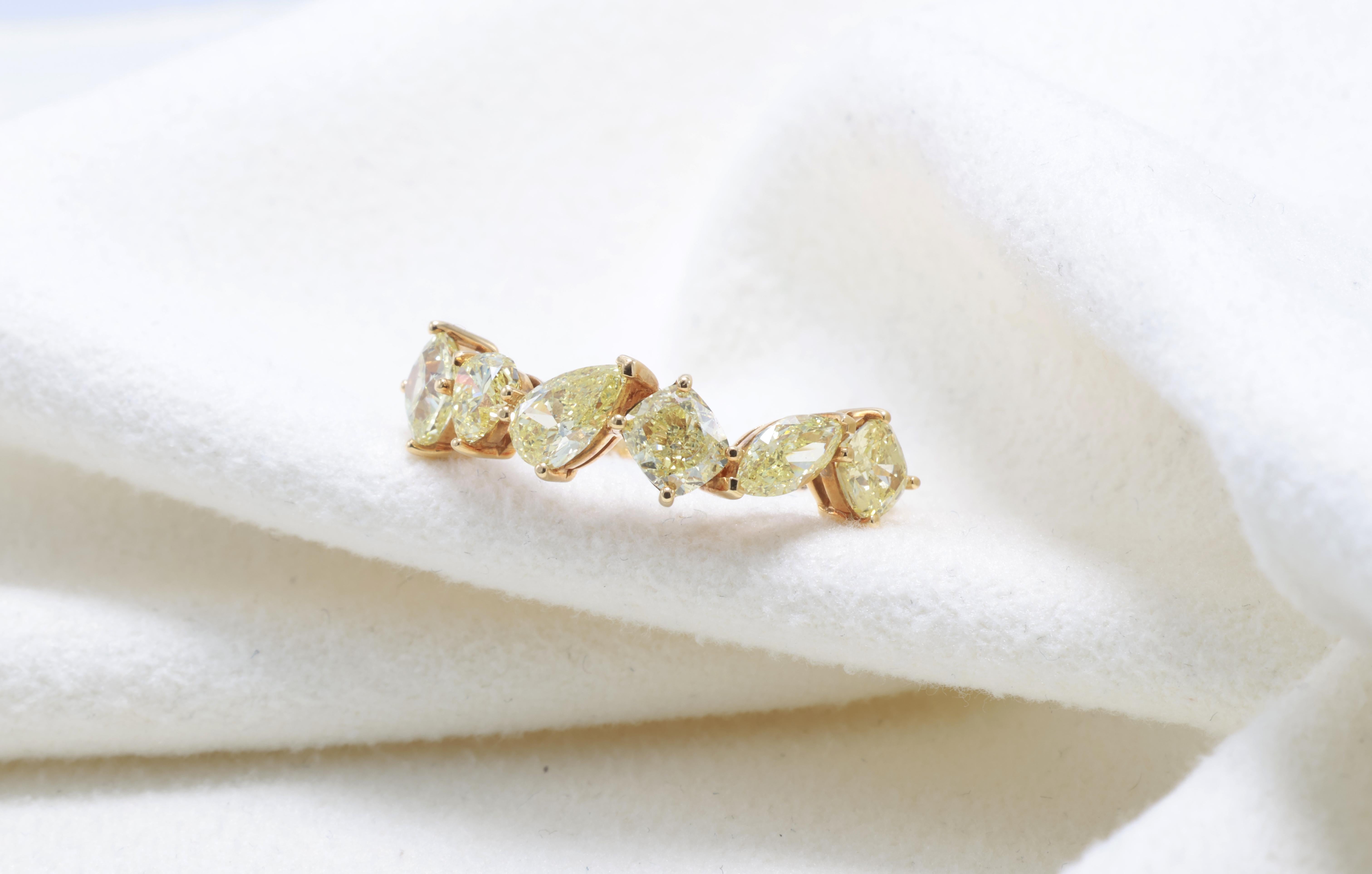 Bague fantaisie jaune VS-SI Clarity avec diamants de forme mixte en vente 6