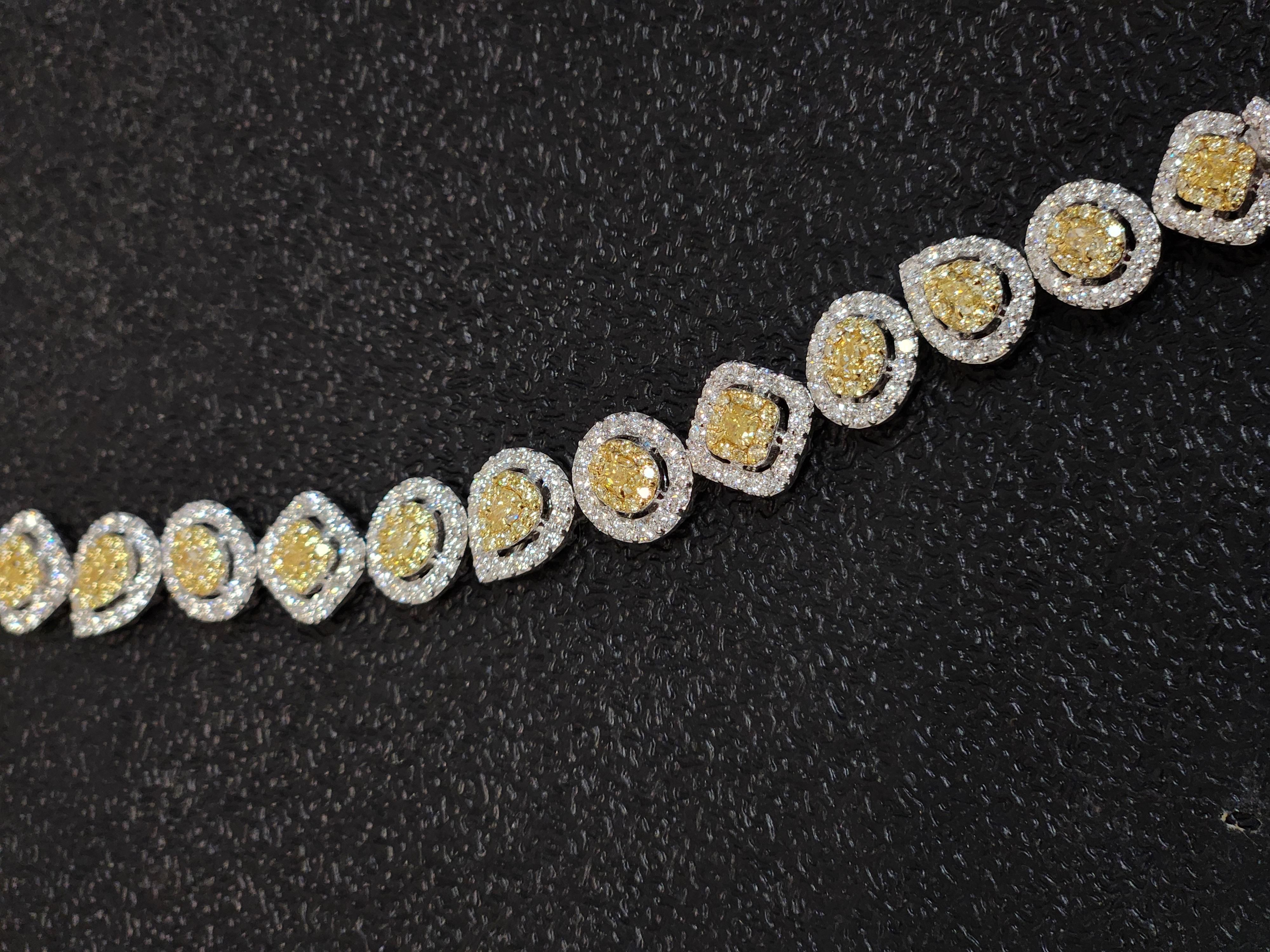 Mix Shape Yellow Diamond Line Bracelet In New Condition For Sale In New York, NY