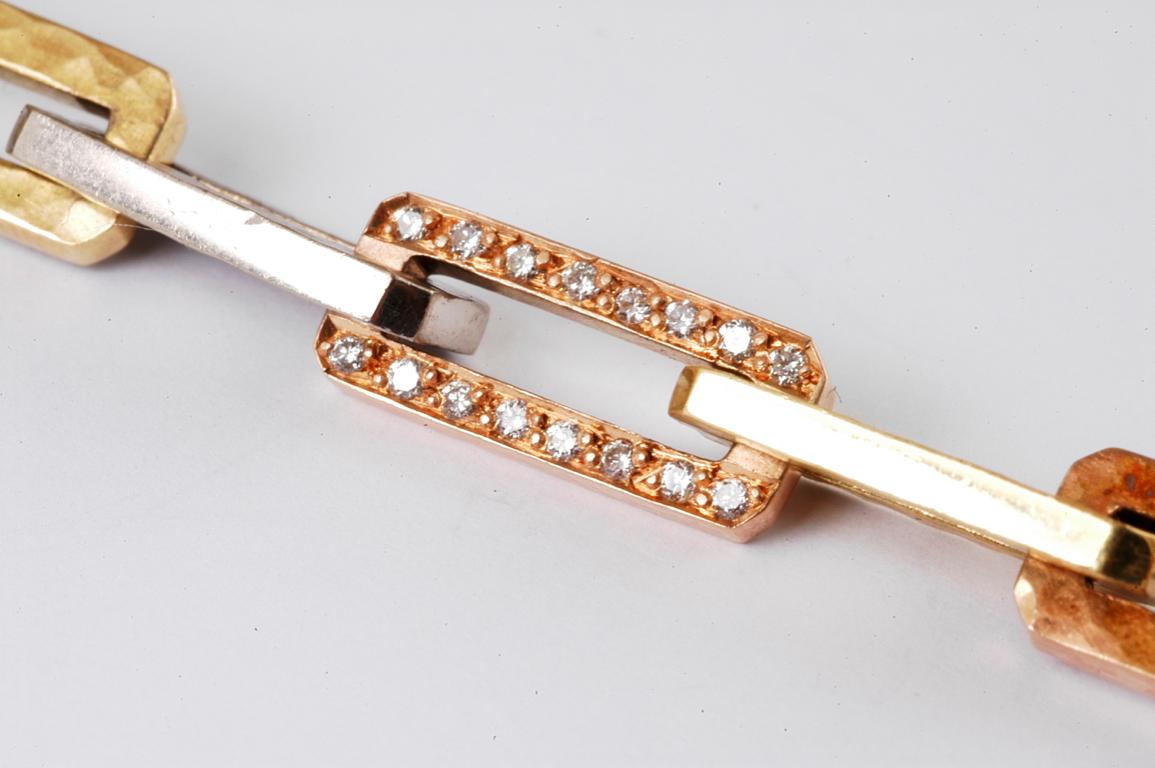 Contemporary Mixed 18 Karat Gold Rectangular Link Brilliant Cut Diamond Bracelet For Sale