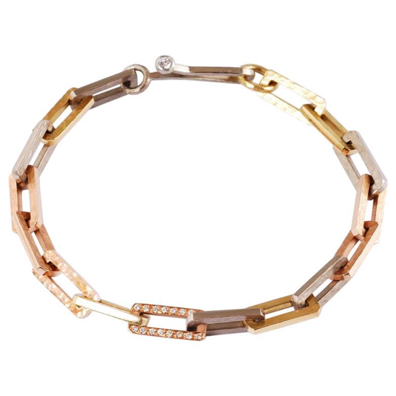 Rechteckiges Gliederarmband aus 18 Karat Gold mit gemischtem Diamanten im Brillantschliff