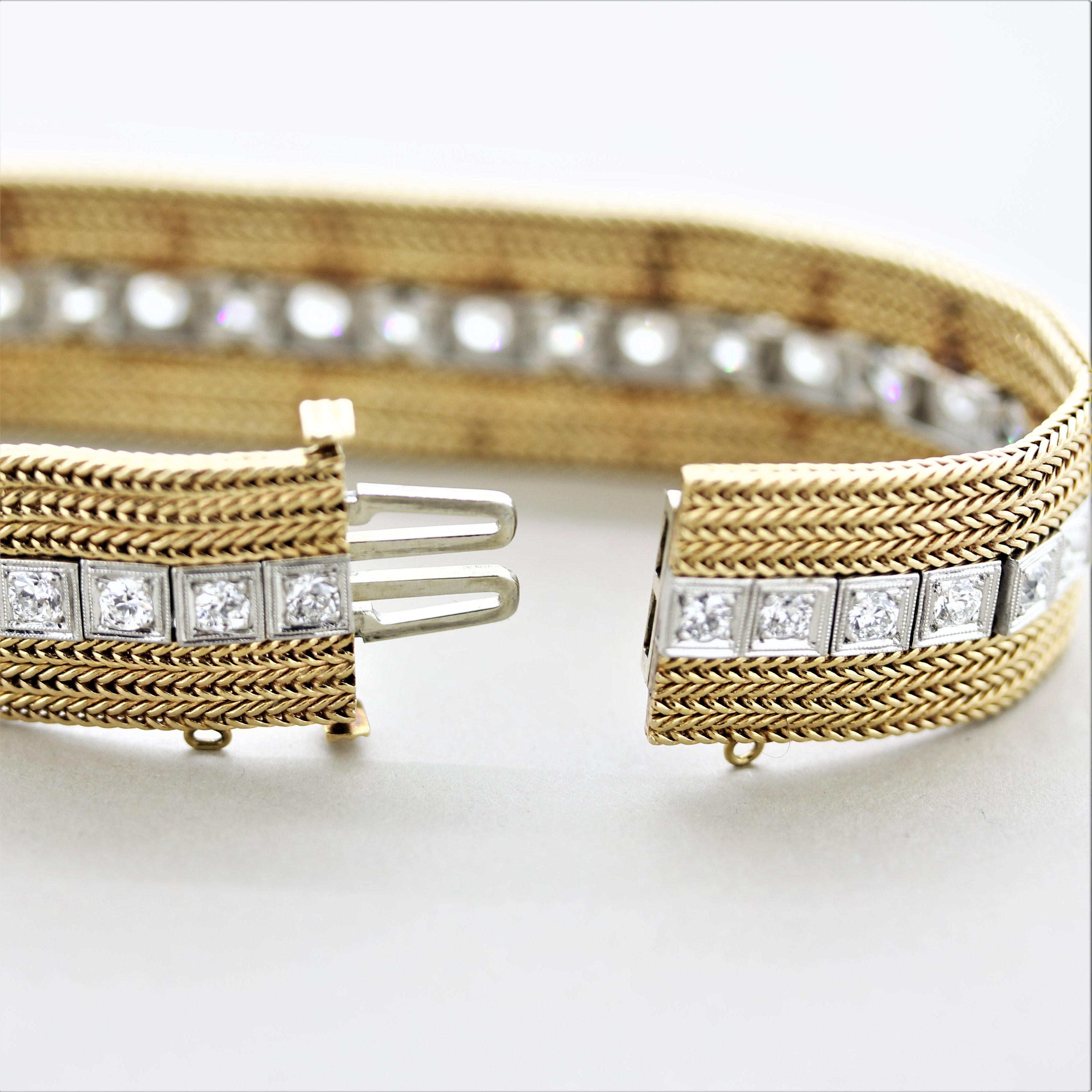 Armband aus Platin und Gold mit antiken Diamanten, gemischt (Carréschliff) im Angebot