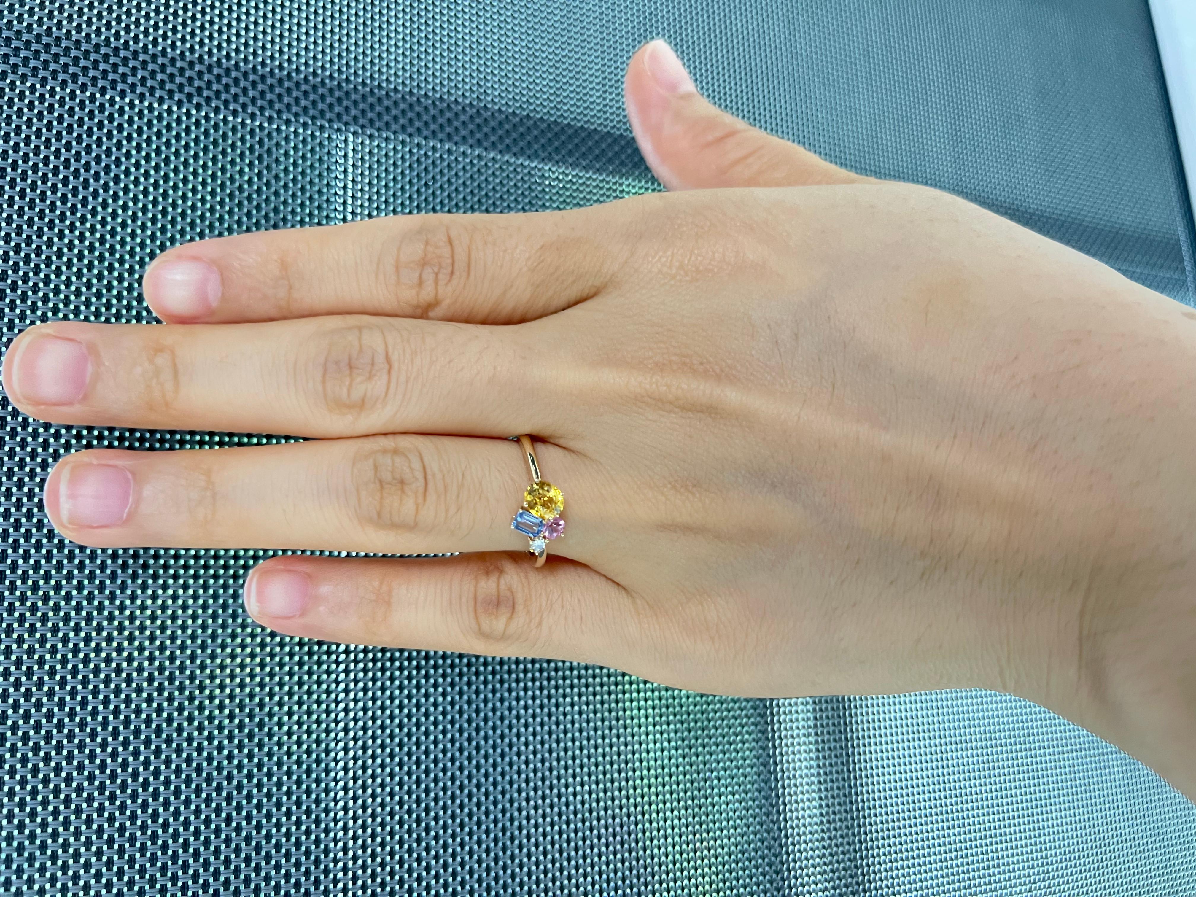 Anillo en racimo de diamantes con zafiro fantasía de corte mixto de 1,29 CT en oro amarillo de 14 quilates Corte mixto en venta