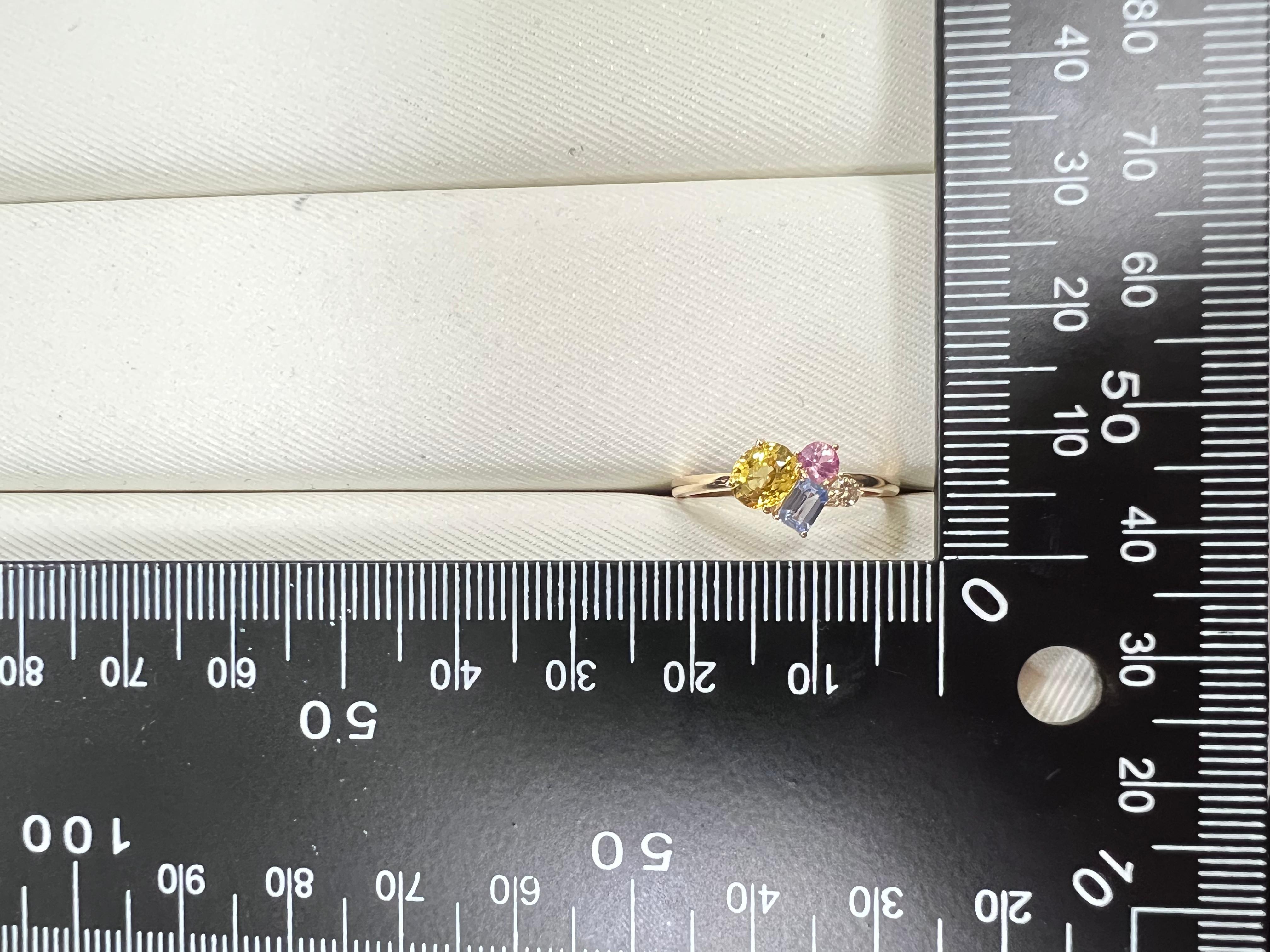 Anillo en racimo de diamantes con zafiro fantasía de corte mixto de 1,29 CT en oro amarillo de 14 quilates en venta 1