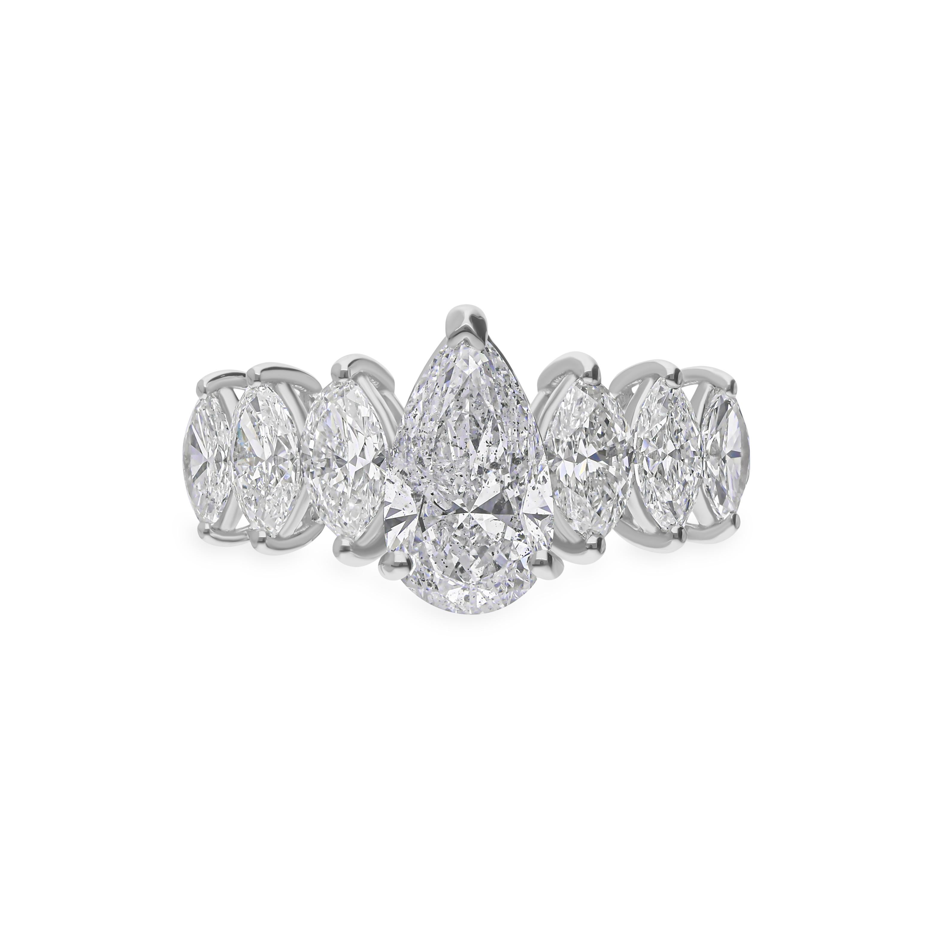 En venta: Anillo de media banda de compromiso de diamantes naturales de talla mixta de 2,87 qt y oro blanco de 18 quilates  3