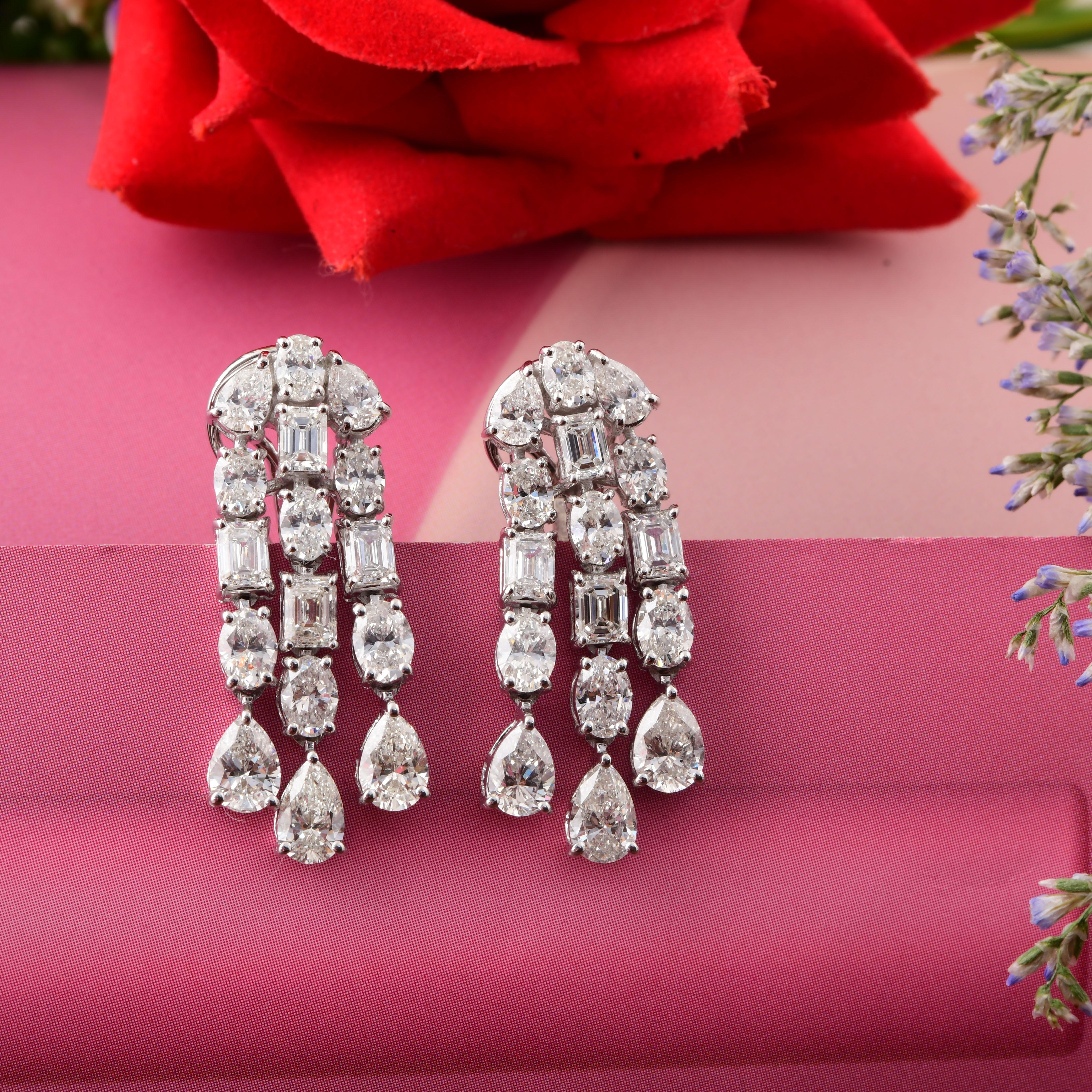 Boucles d'oreilles pendantes en or blanc massif 14K avec diamant naturel de 5,94 carats et taille mixte Pour femmes en vente