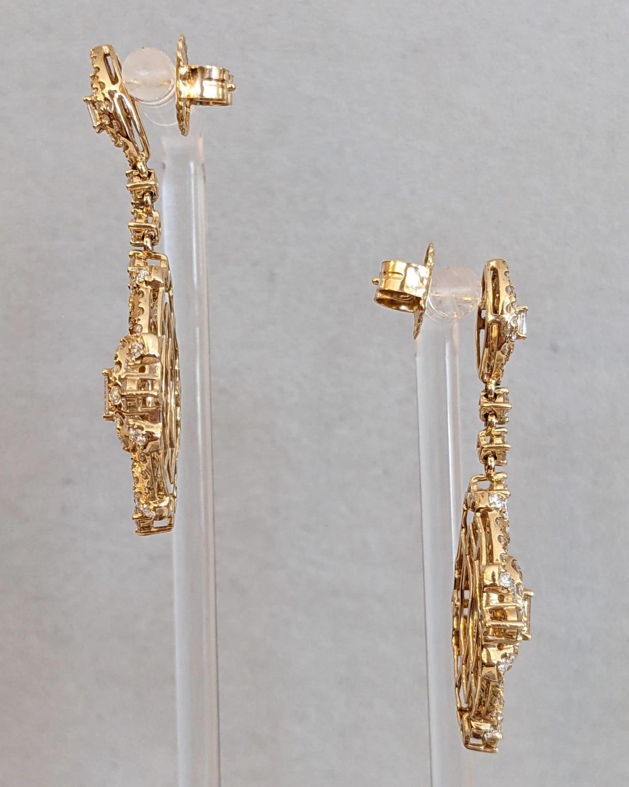 Mixed cut Diamond Dangle Drop Earrings in 14k Yellow Gold In Excellent Condition In La Jolla, CA