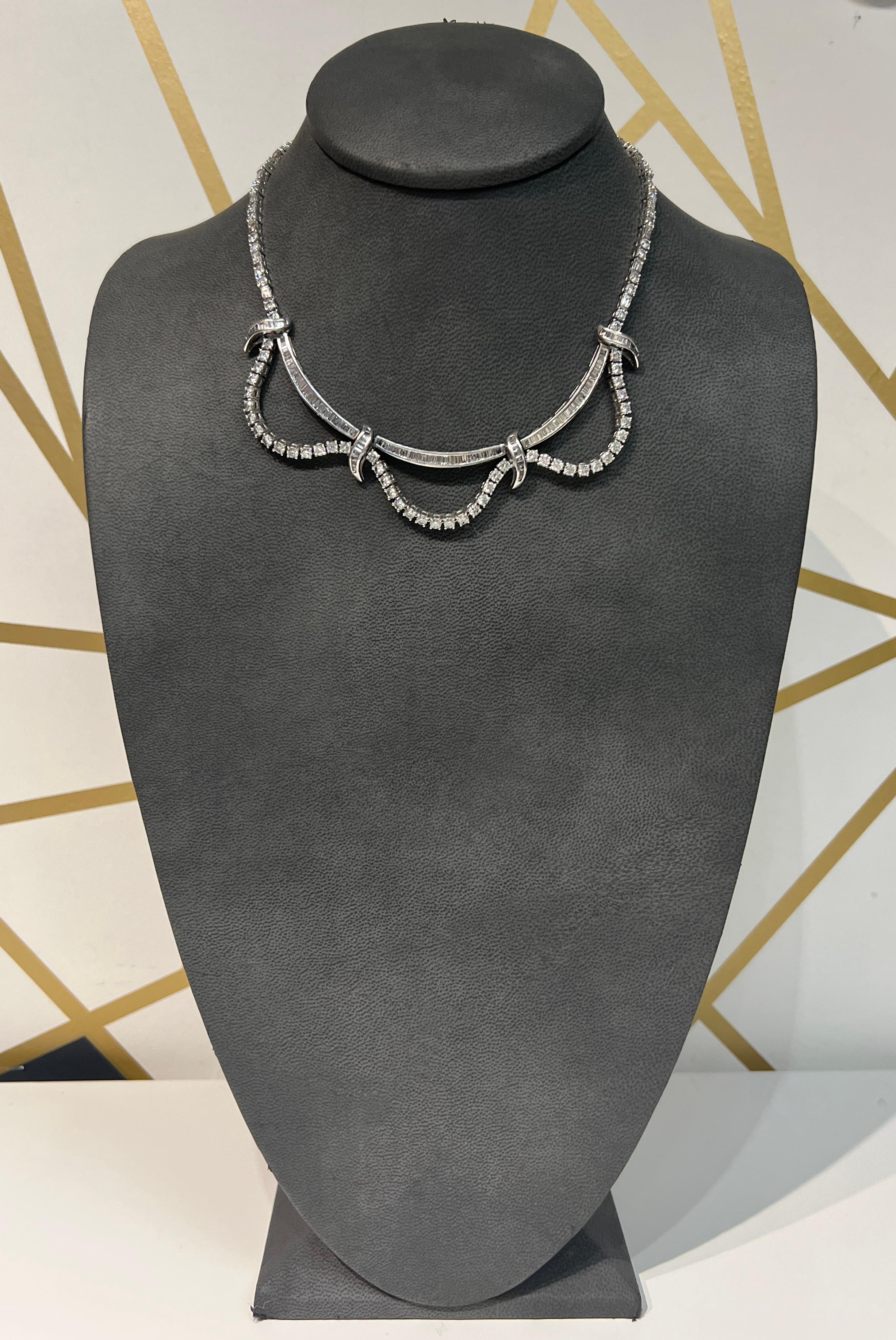 Collana Swag con diamanti a taglio misto In condizioni ottime in vendita a New York, NY