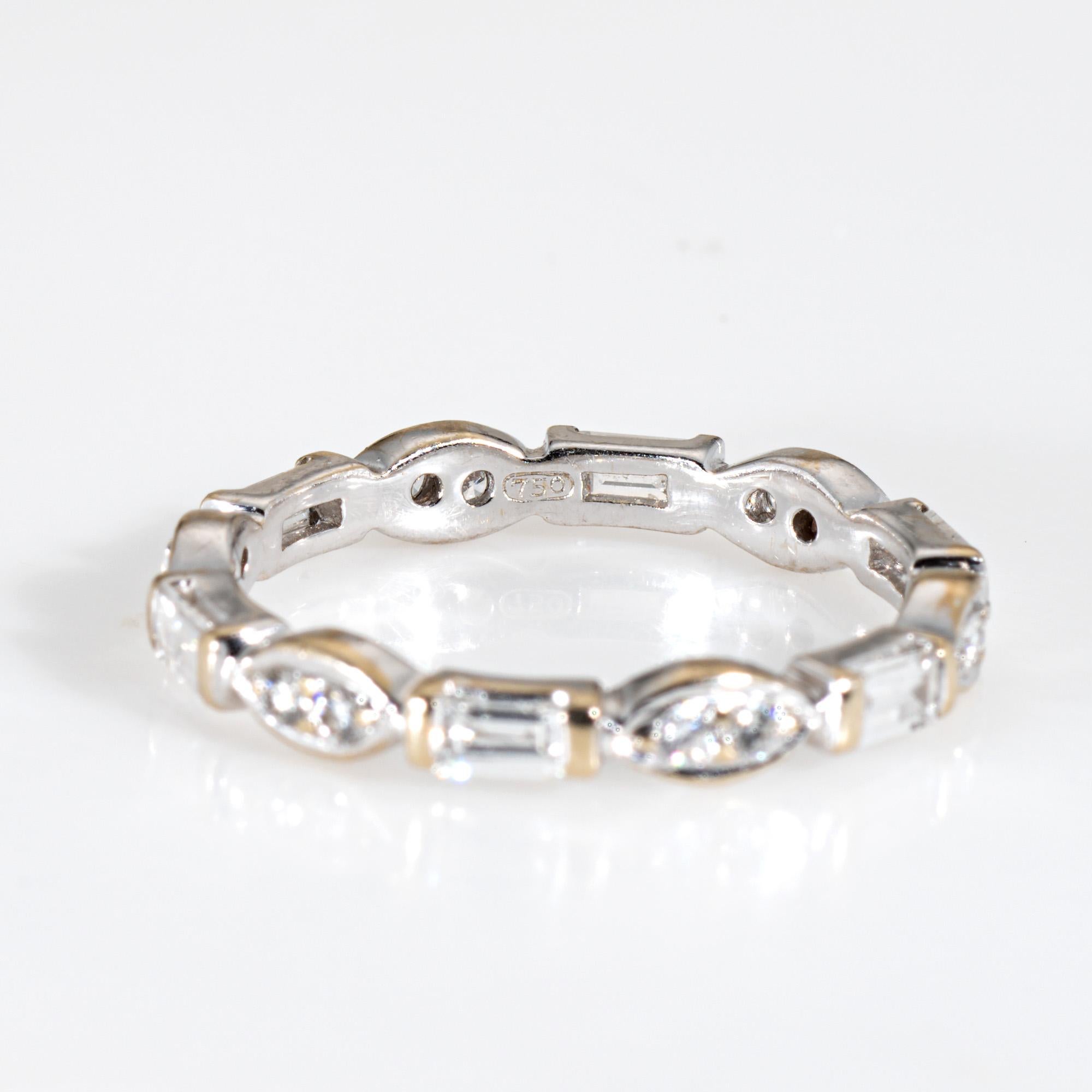 Bague d'éternité à taille mixte Sz 6.75 Estate Jewelry en or blanc 18k Bon état - En vente à Torrance, CA