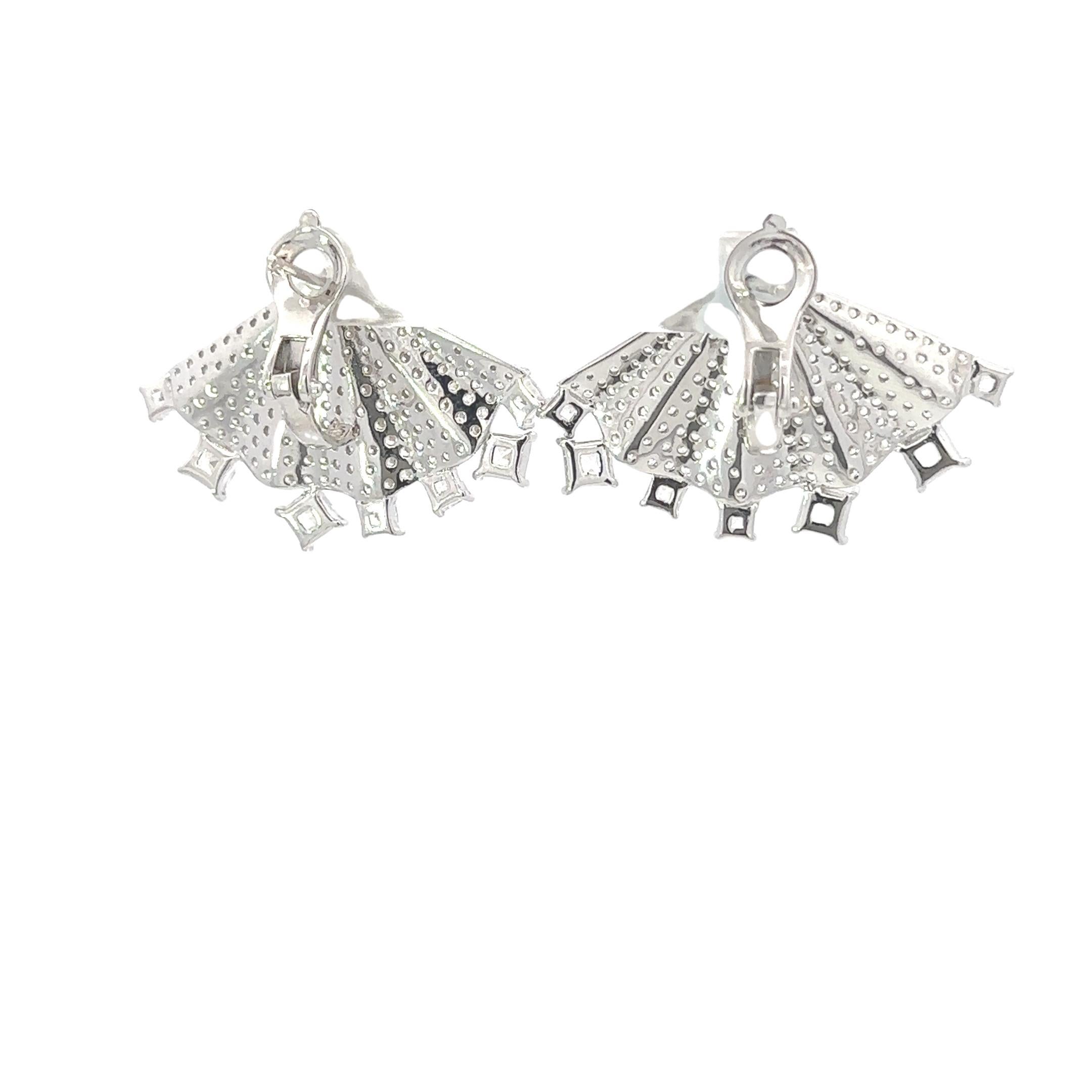 Mixed Cut Fan Sparkling Rhinestone Silver Earrings for Wedding Jewelry Gift For Sale 1