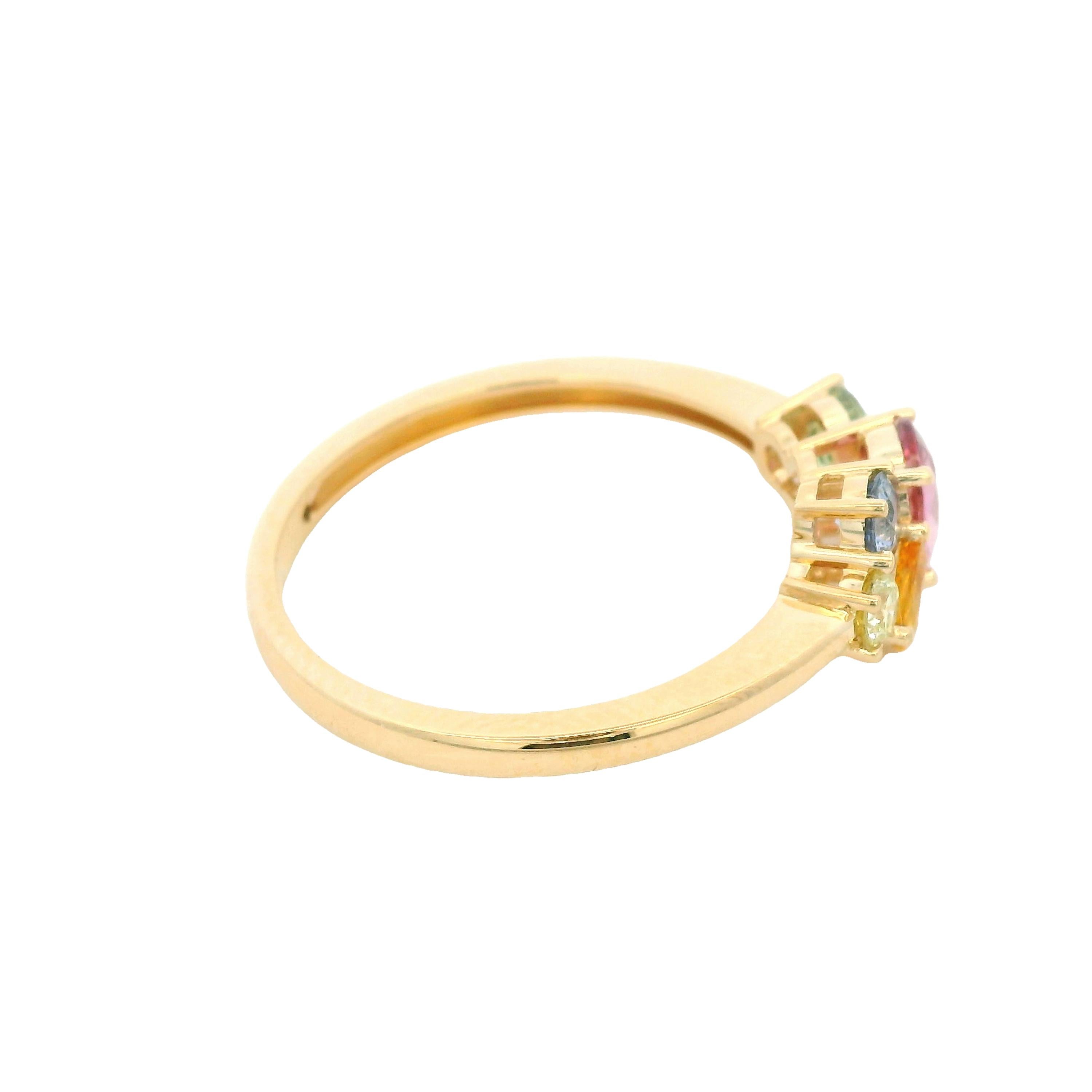 Bague fantaisie en or jaune 14 carats avec saphirs tailles mixtes et diamants Neuf - En vente à Hong Kong, HK