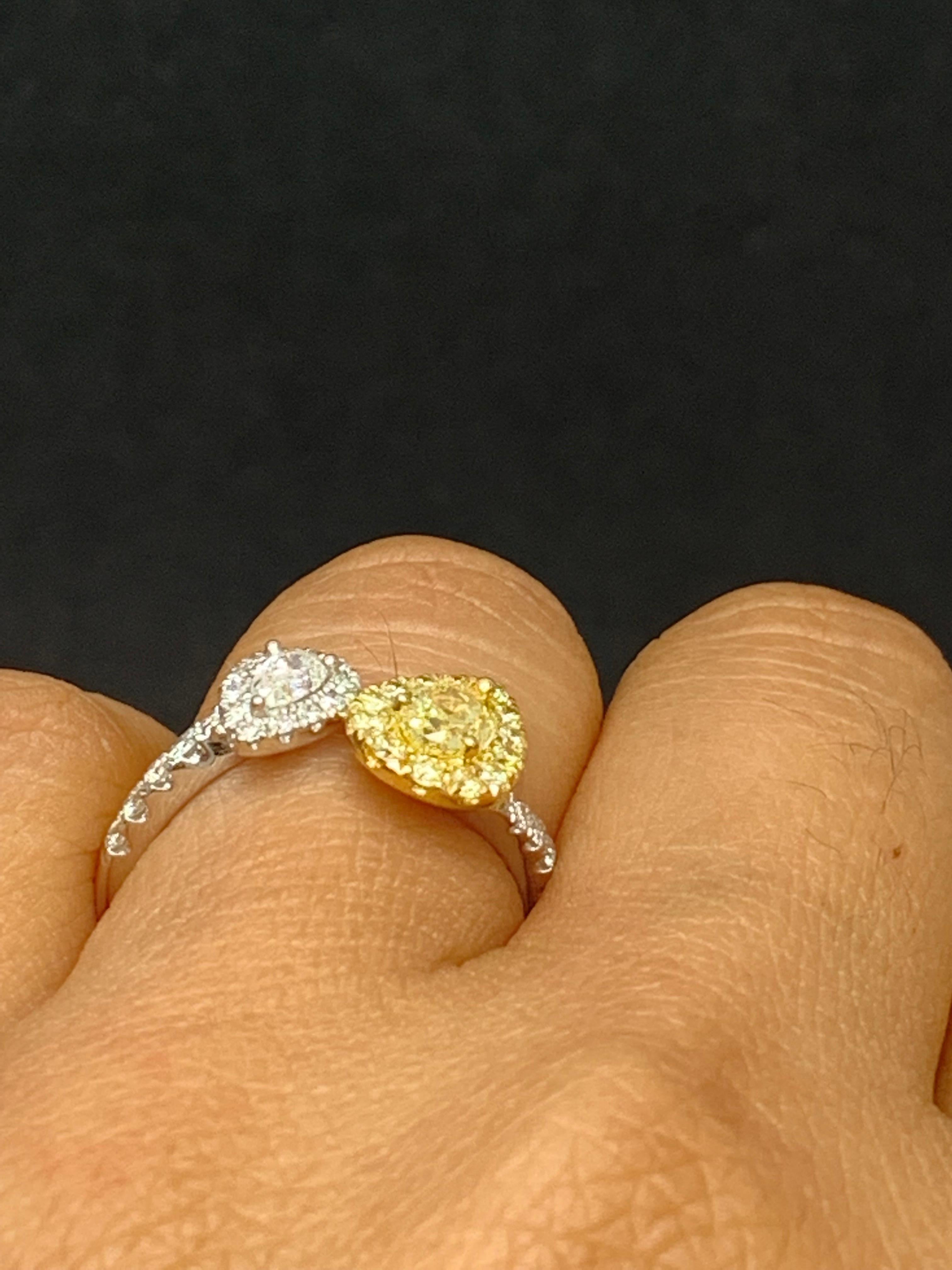 Toi et Moi-Ring aus 18 Karat Gold mit weißen und gelben Diamanten im Mischschliff Damen im Angebot