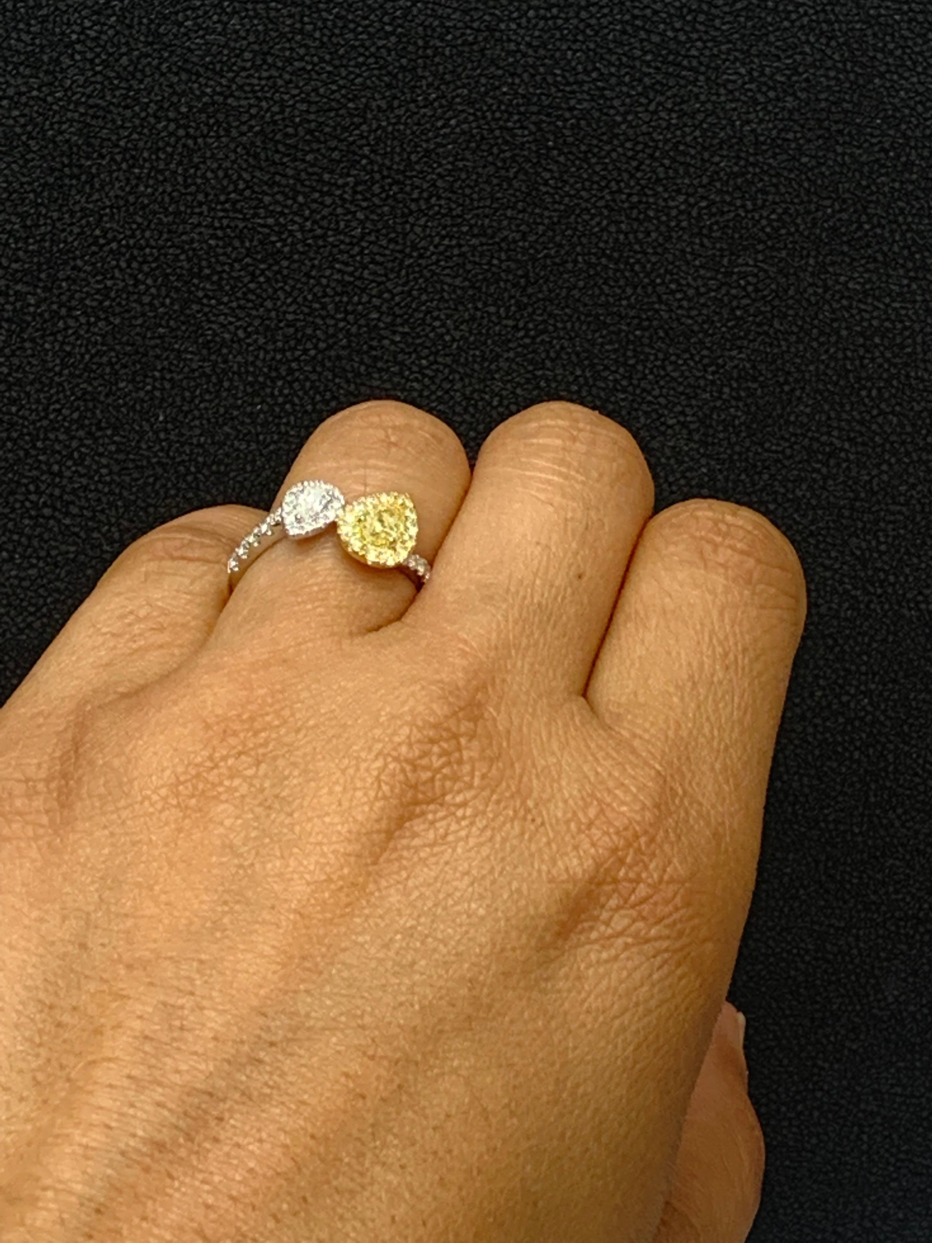 Toi et Moi-Ring aus 18 Karat Gold mit weißen und gelben Diamanten im Mischschliff im Angebot 2