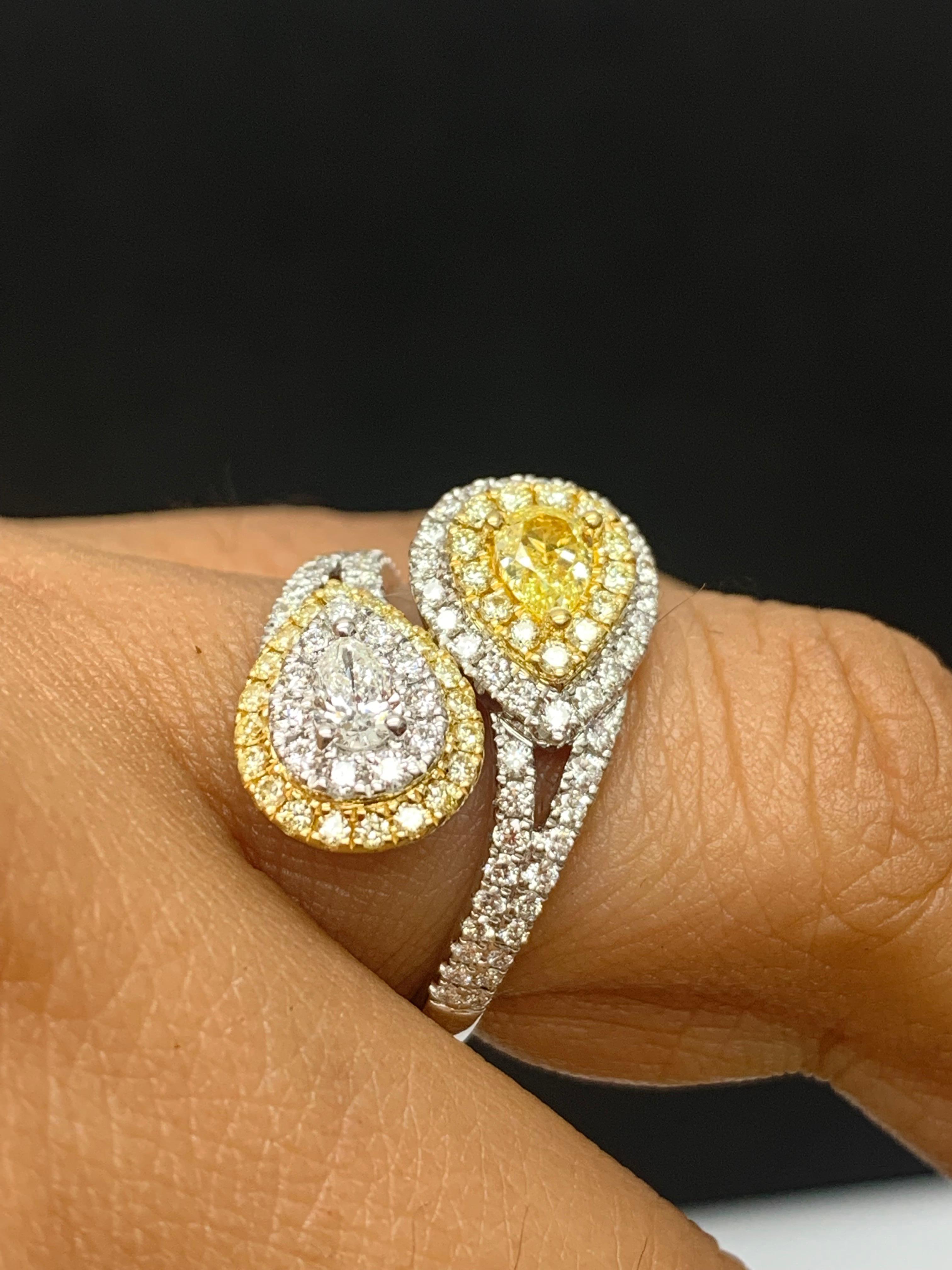 Bague Toi et Moi en or mixte 18 carats, diamant blanc et jaune en vente 3