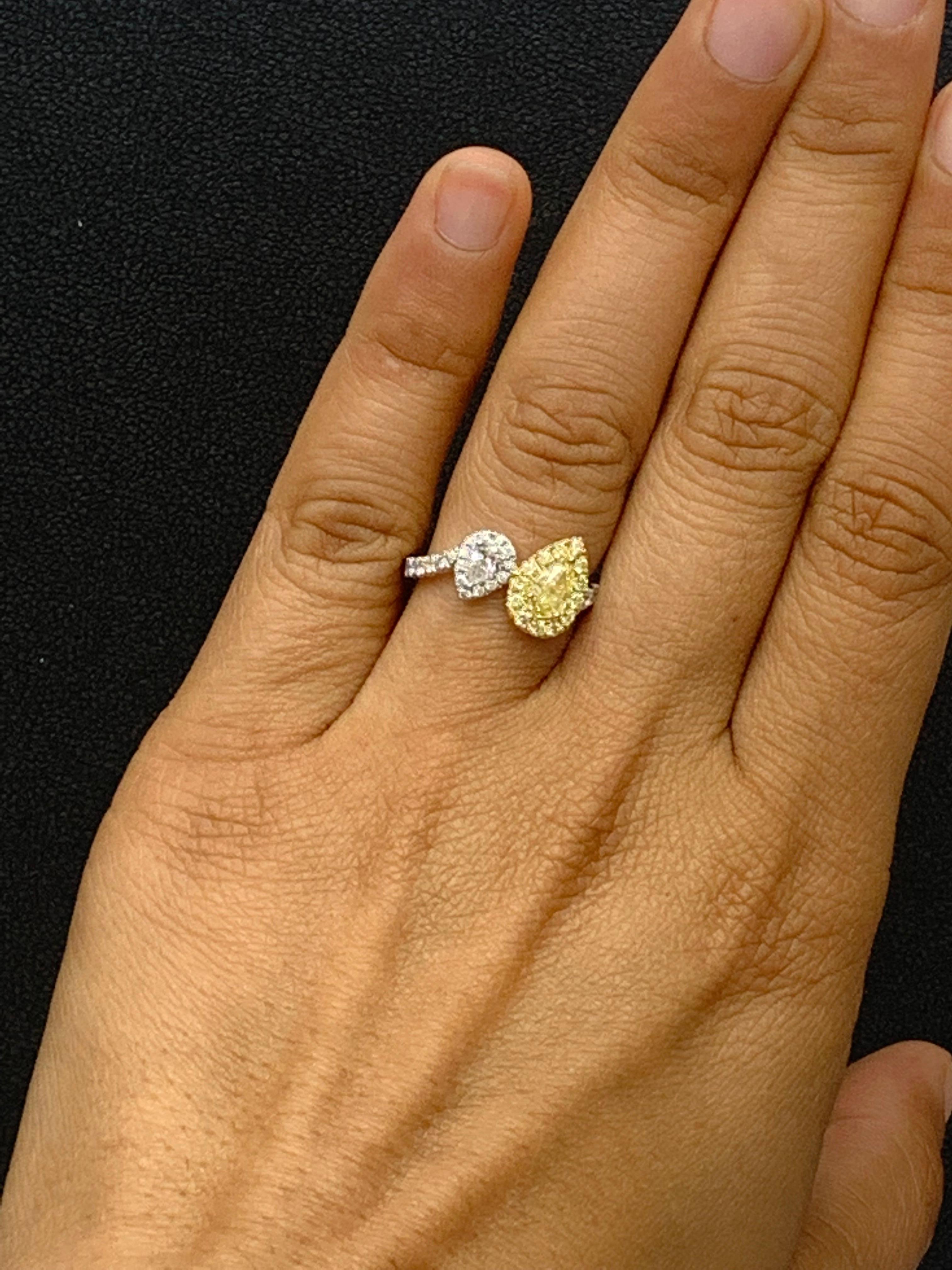 Toi et Moi-Ring aus 18 Karat Gold mit weißen und gelben Diamanten im Mischschliff im Angebot 3