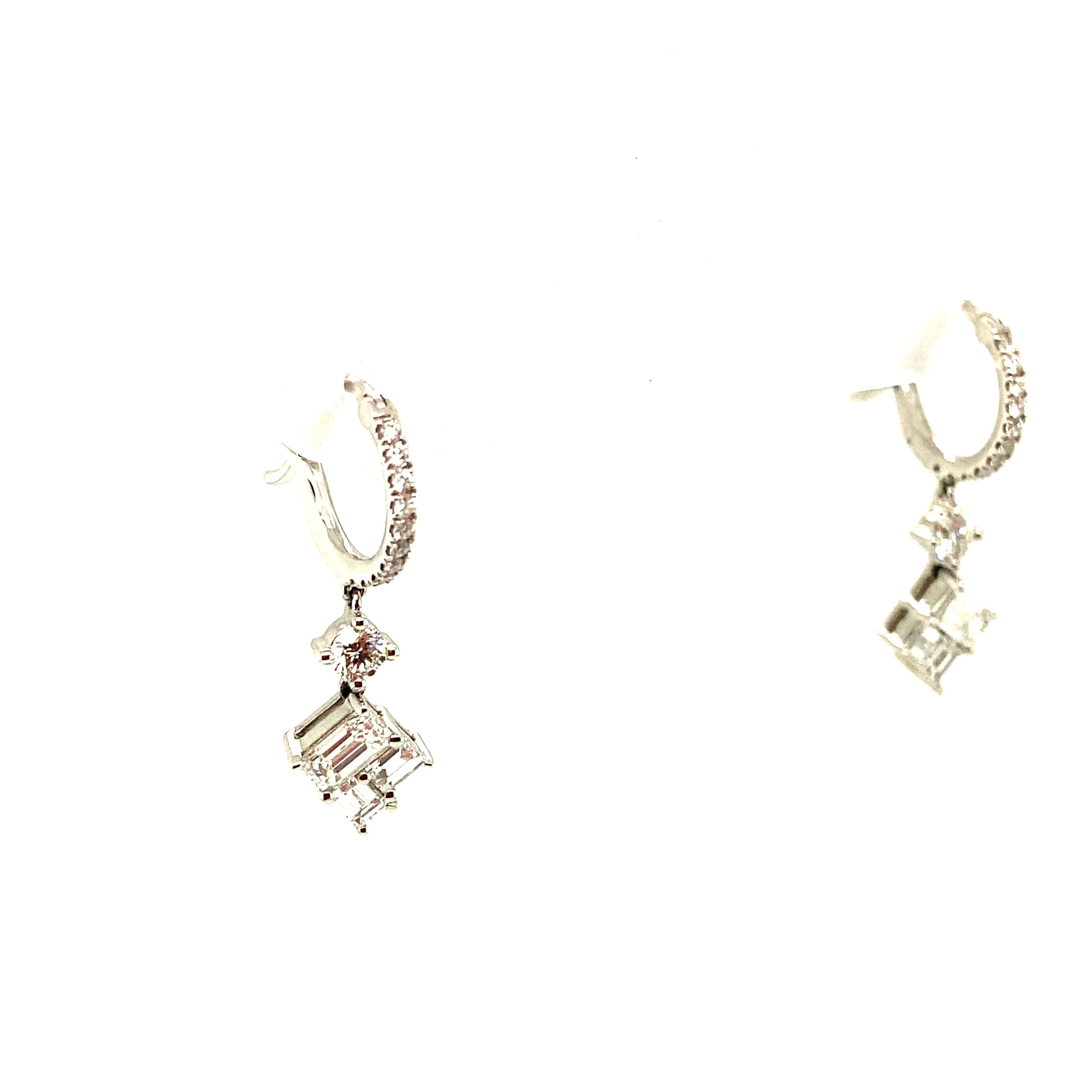Mixed-Cut White Diamond and White Gold Dangle Earrings In New Condition For Sale In Hong Kong, HK