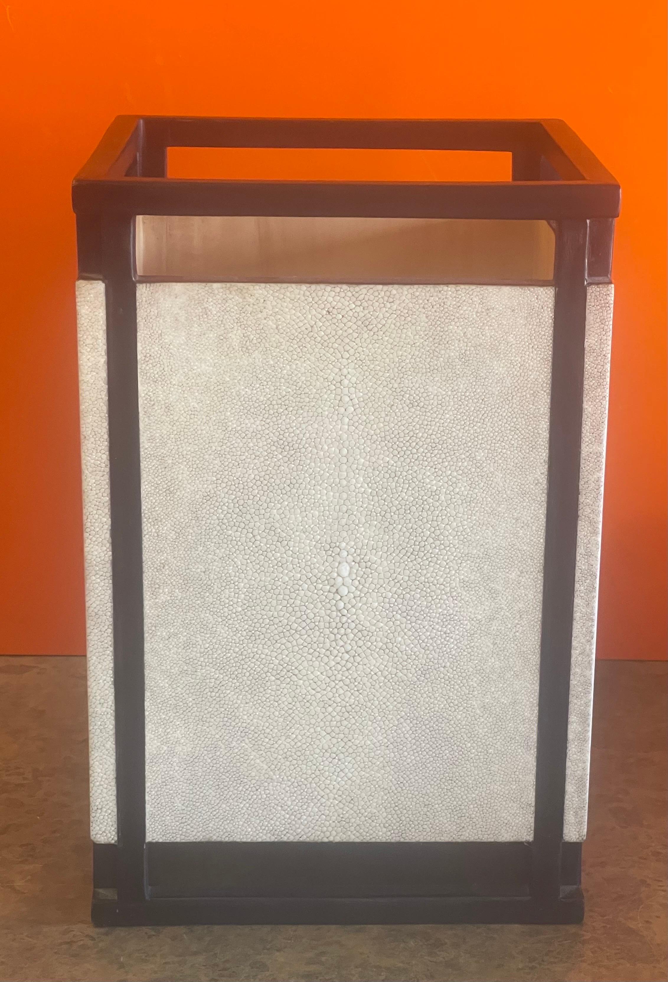Mixed Exotic Shagreen & Wood Contemporary Waste Basket by R&Y Augousti of Paris In Good Condition In San Diego, CA
