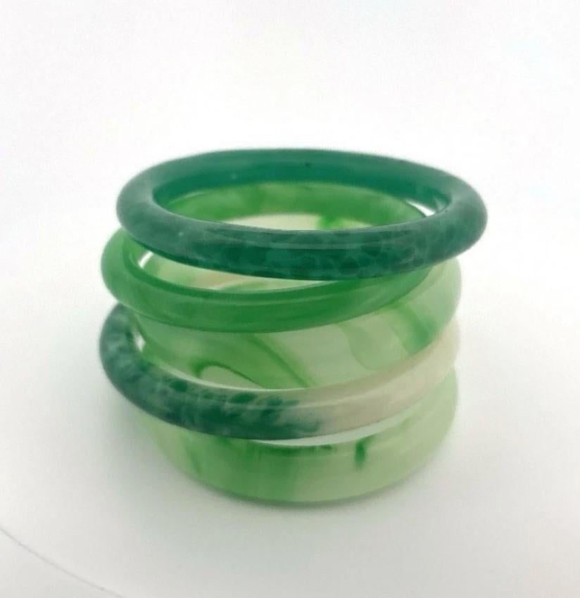 Mixed Glass & Treated Jadeite 9.5–13.5mm Wide Lot of 5 Green Bangles For Sale 2