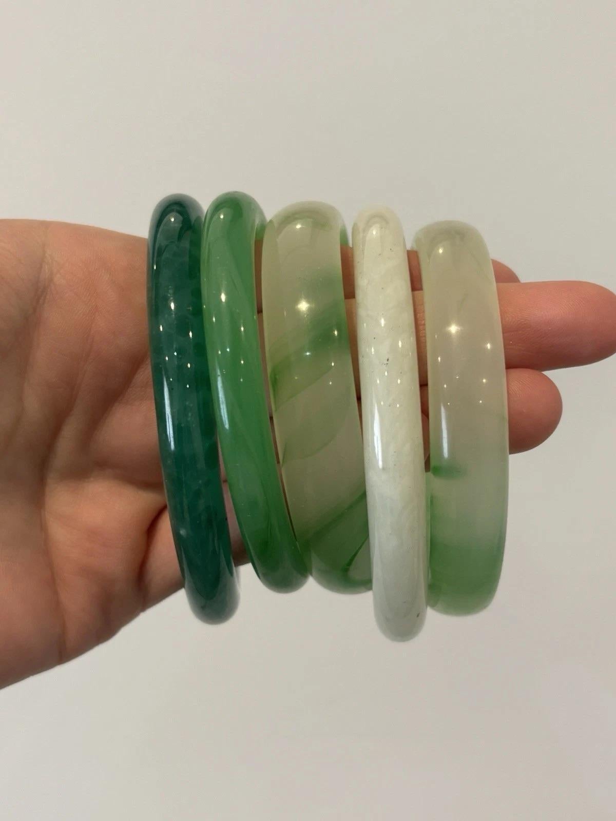 Mixed Glass & Treated Jadeite 9.5–13.5mm Wide Lot of 5 Green Bangles For Sale 3