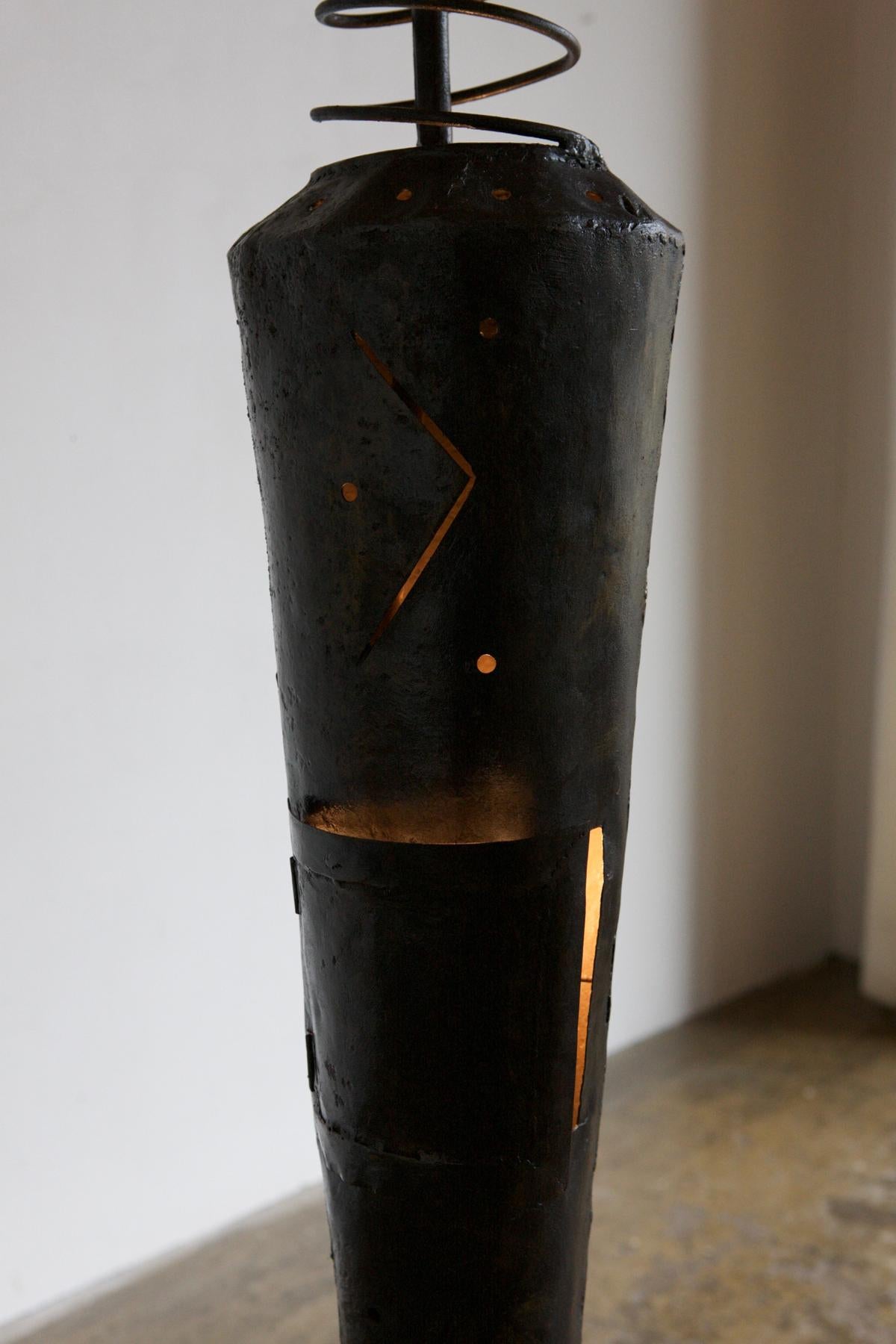 Lampadaire artisanal matériaux mélangés 8
