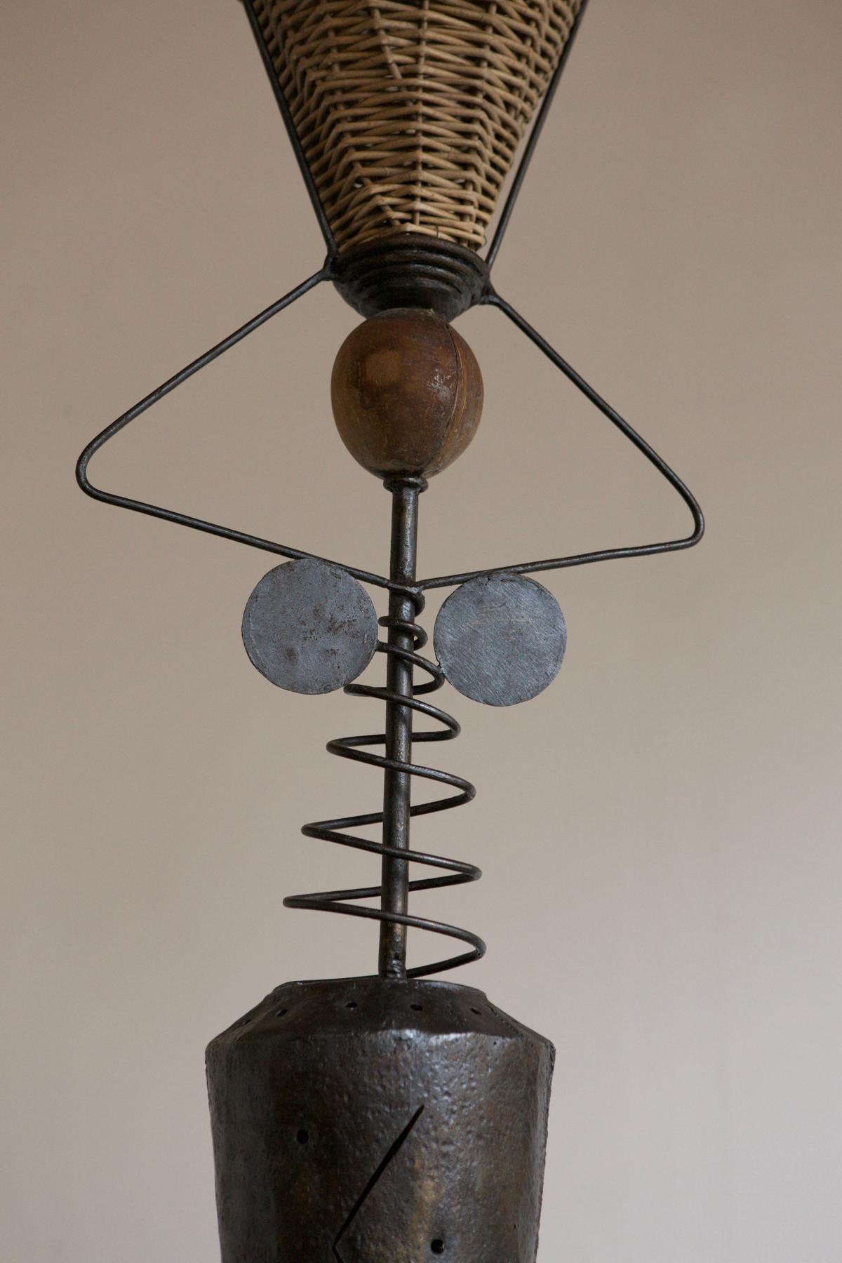 Lampadaire artisanal matériaux mélangés 1