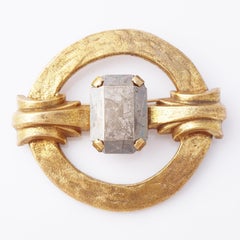 Spilla brutalista circolare in metallo misto di Les Bernard, anni '70