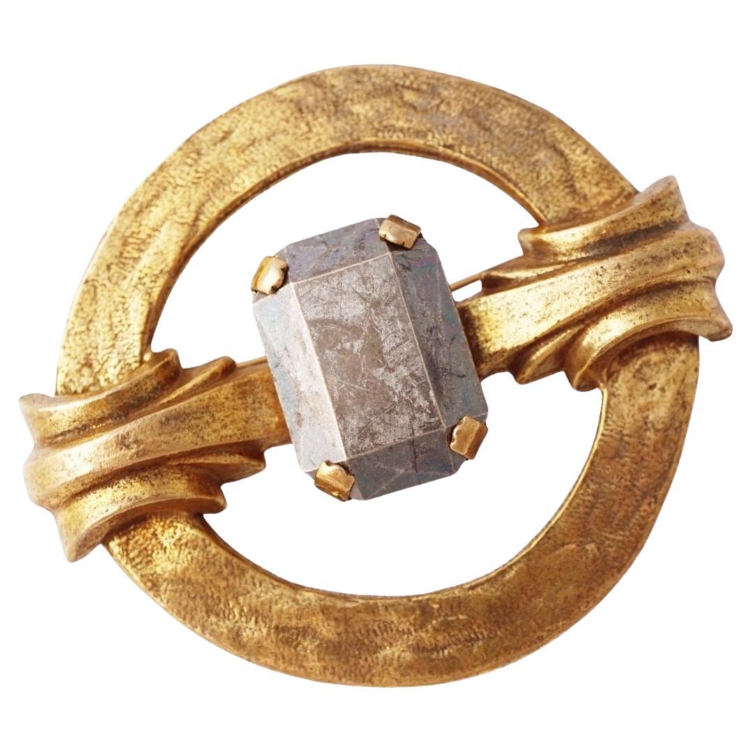 Brutalistische Brosche aus Mischmetall von Les Bernard, 1970er Jahre im Angebot