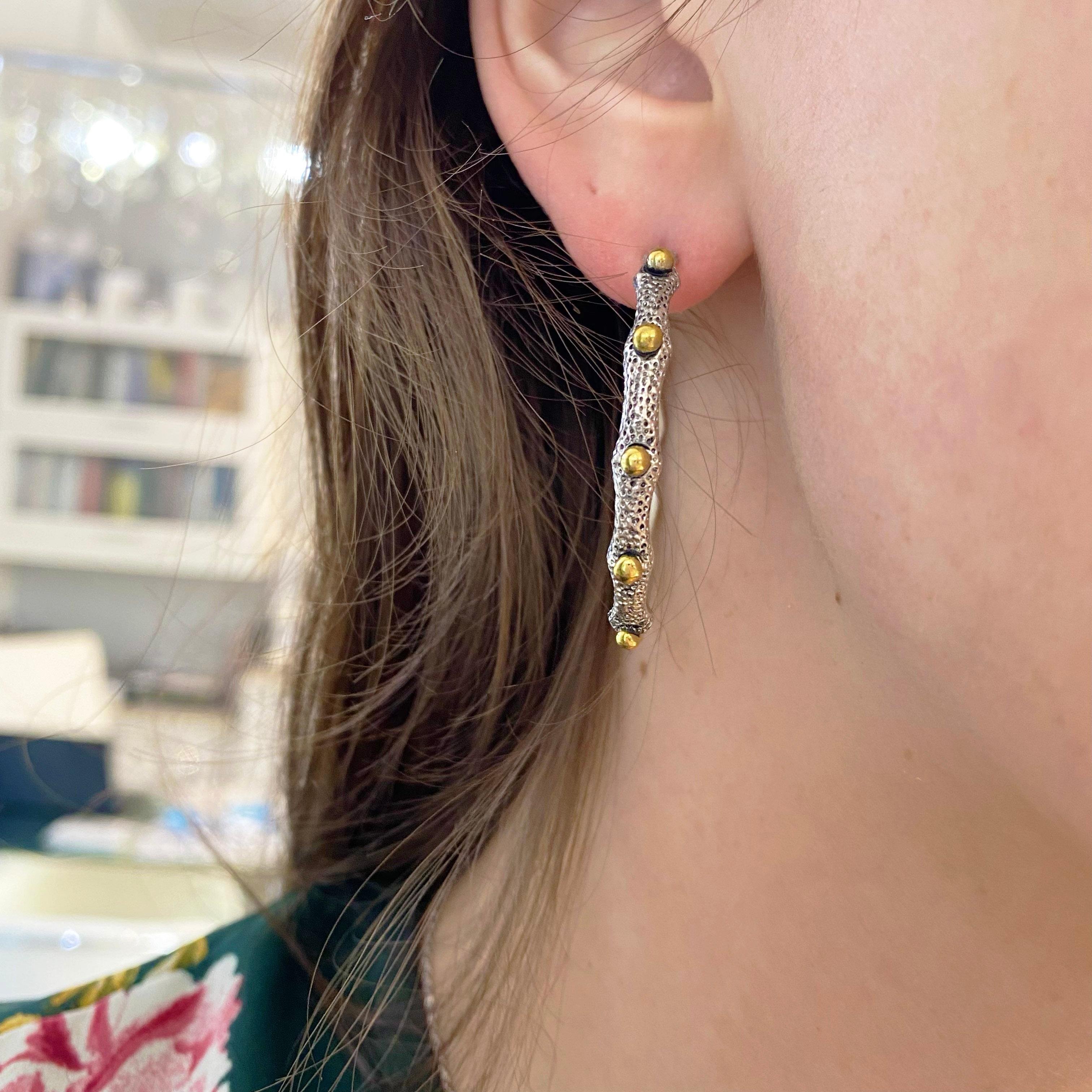 Cerchi in metallo misto con accenti in oro giallo In condizioni Nuovo in vendita a Austin, TX