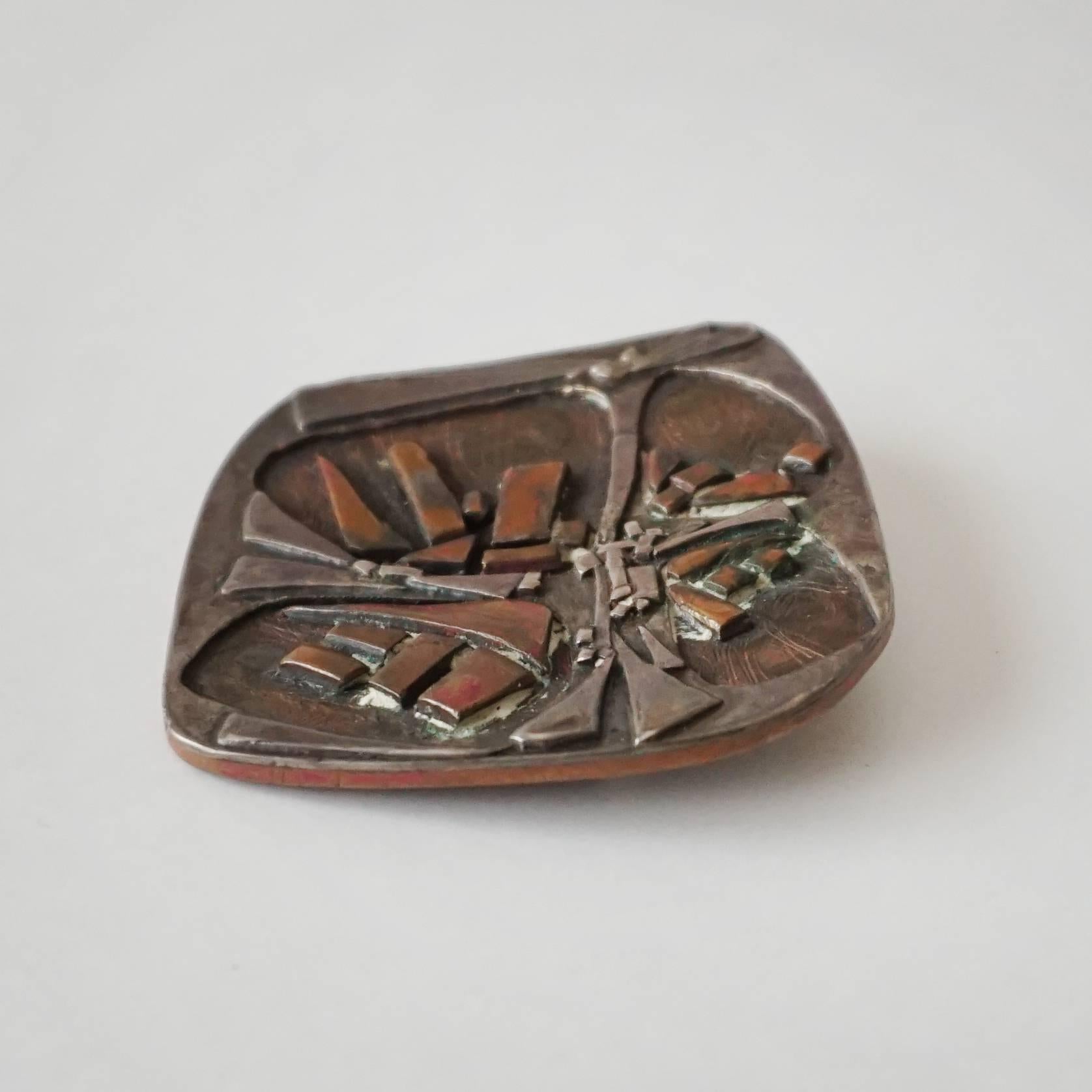 Mid-Century Modern Mixed Metals Modernist Brooch by Stephen Daly, 1960s For Sale