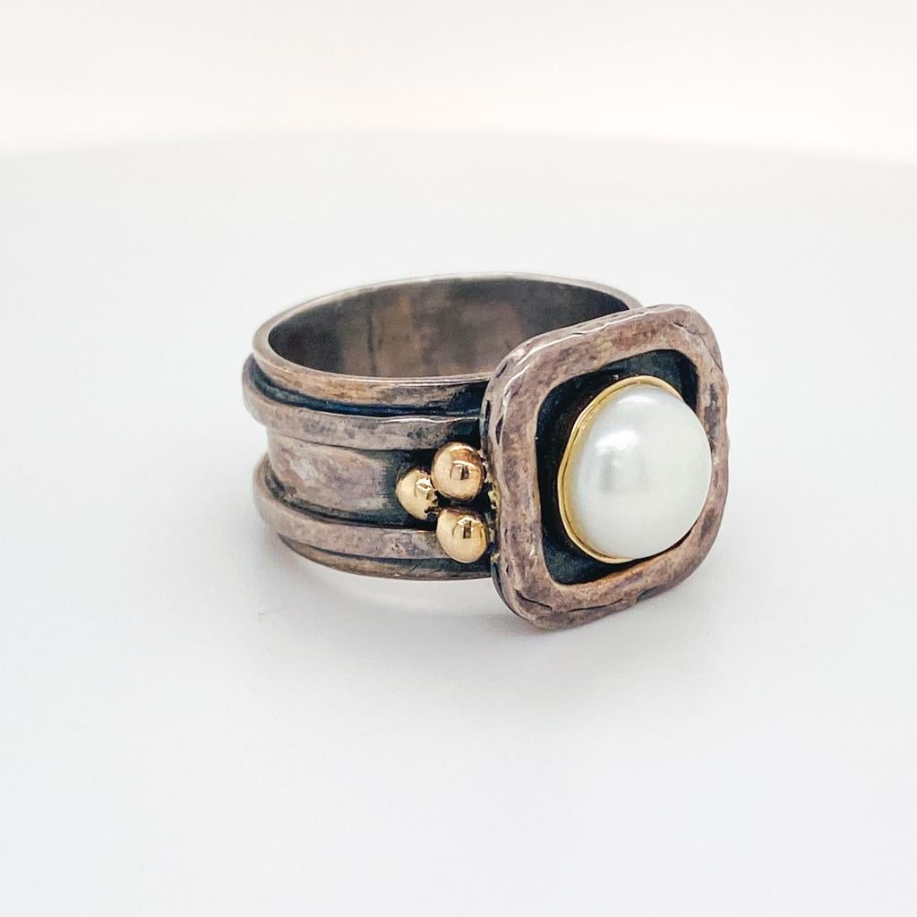 Round Cut Mixed Metals Pearl Ring, Sterling & 14K Yellow Gold, Mabe Pearl Etruscan Revival For Sale
