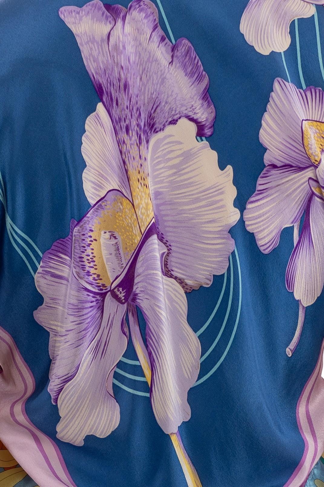Vestito a 2 sciarpe in seta blu e colori pastello misti in vendita 3