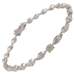 Forma mixta 6.15Ct Diamond Prong Set Tennis Bracelet 18 Karat White Gold