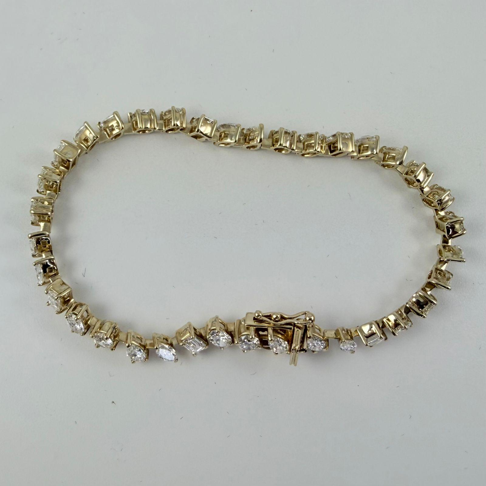 Bracelet de tennis en or jaune 14K avec diamants de formes variées, 6,75 carats Neuf - En vente à New York, NY