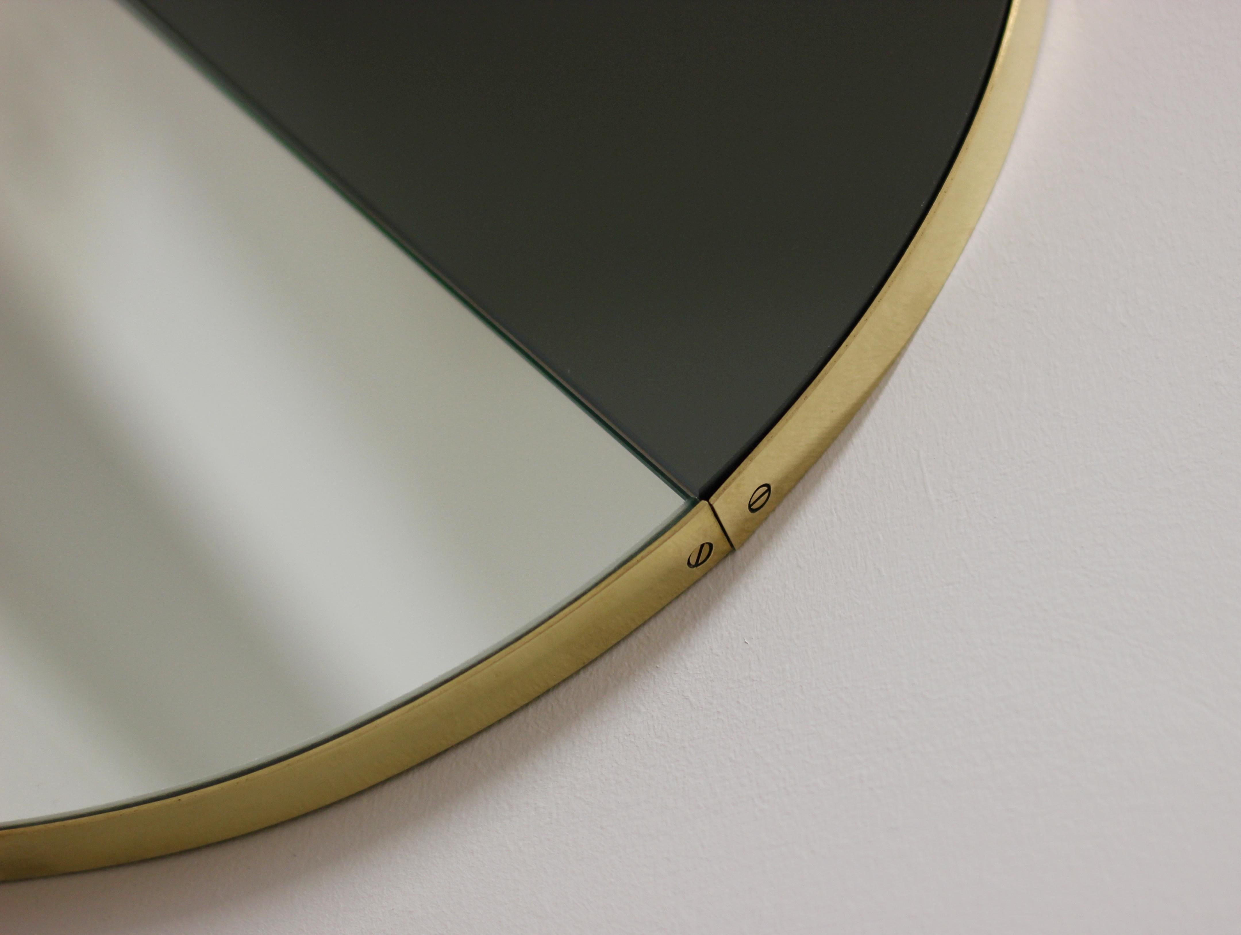 Orbis Dualis Mixed Tint Contemporary Round Mirror with Brass Frame, Large For Sale 2
