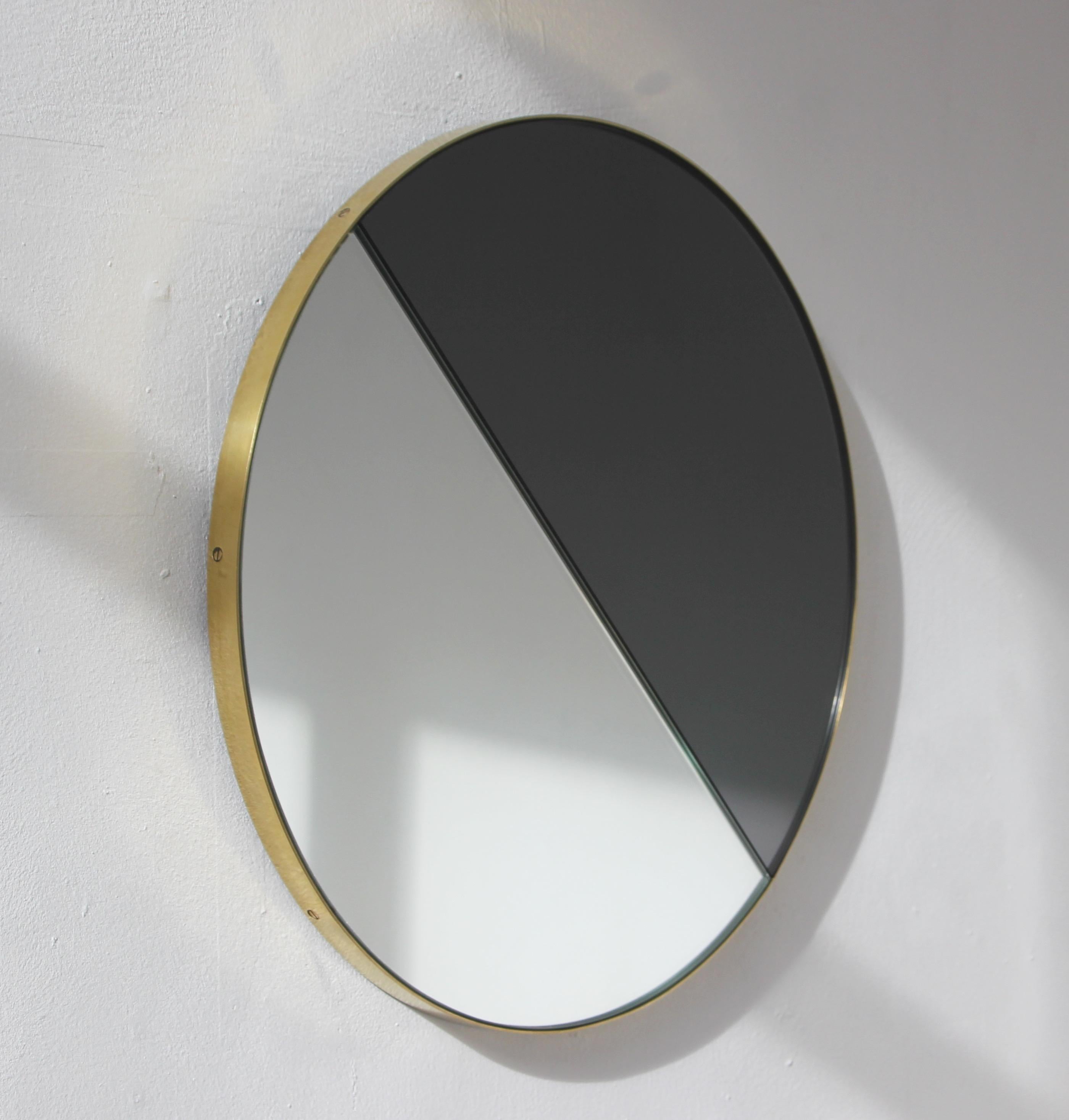 Brushed Orbis Dualis Mixed Tint Contemporary Round Mirror with Brass Frame, Regular For Sale