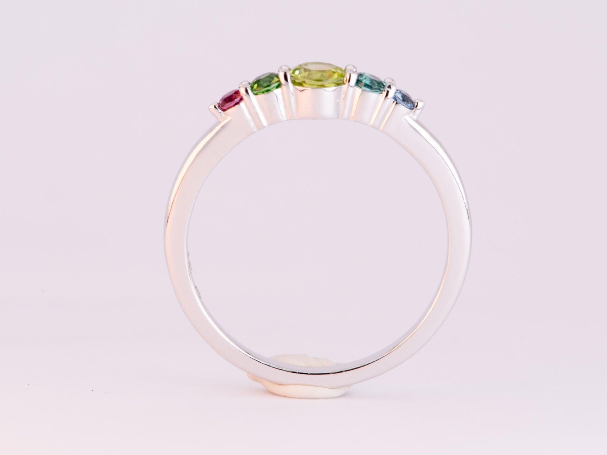 Round Cut Mixed Bright Tourmaline 5-Stone Wedding Stacking Band 14K Gold R5070 For Sale