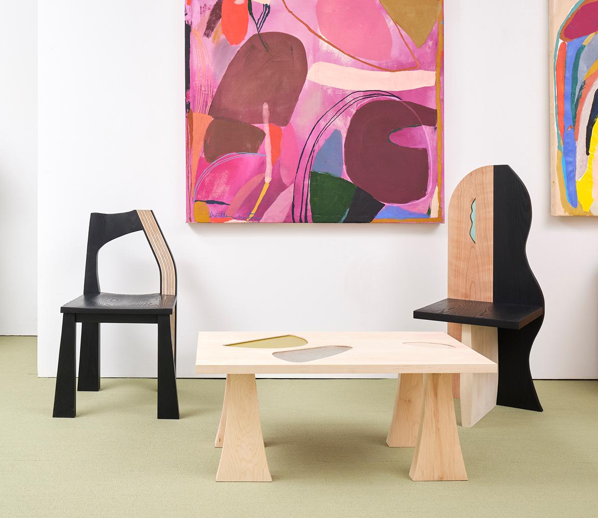 Chaise Vignette en bois mélangé et verre teinté d'Alexis & Ginger en vente 1