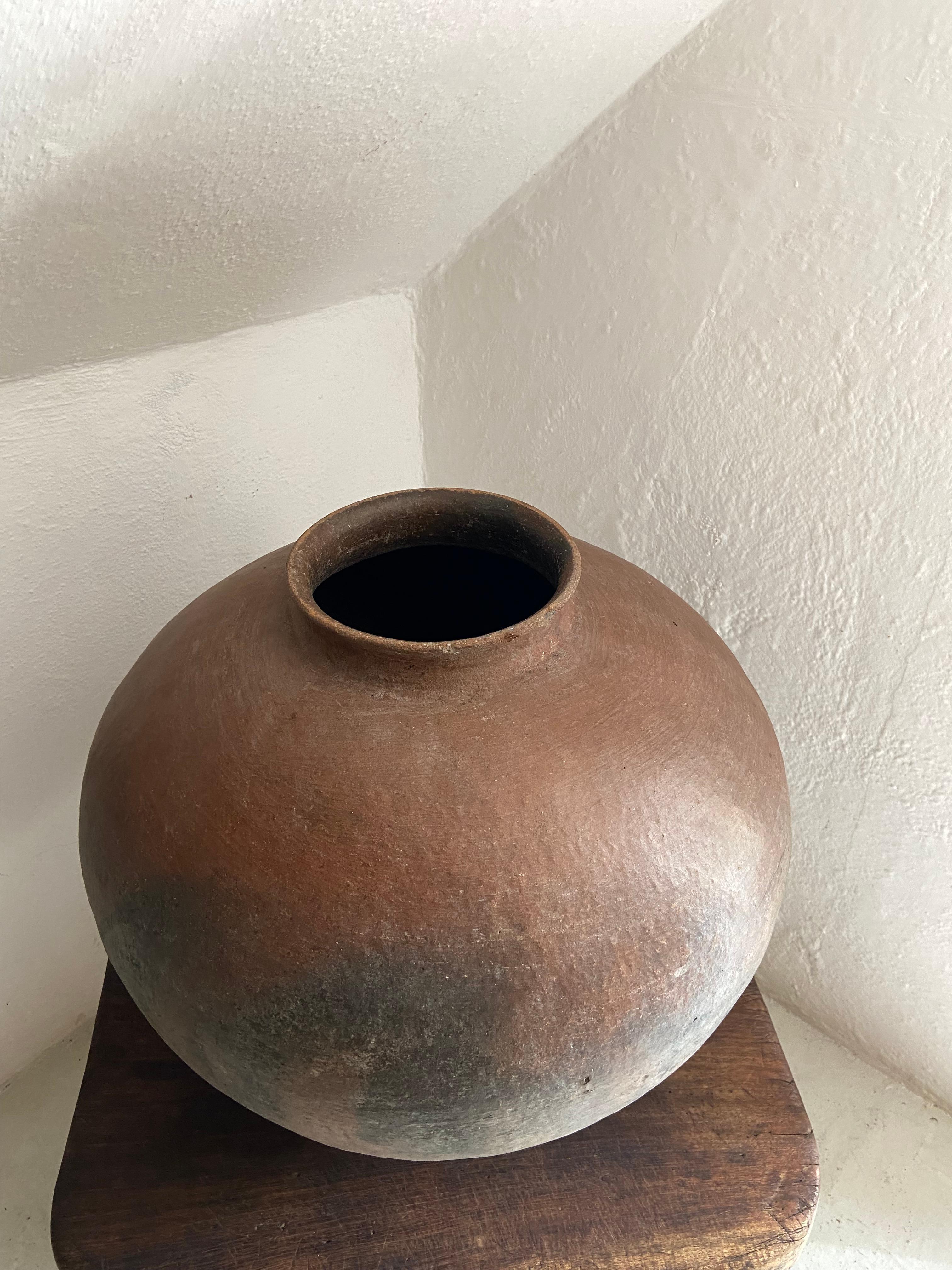 Other Mixteca Water Vessel by Artefakto For Sale