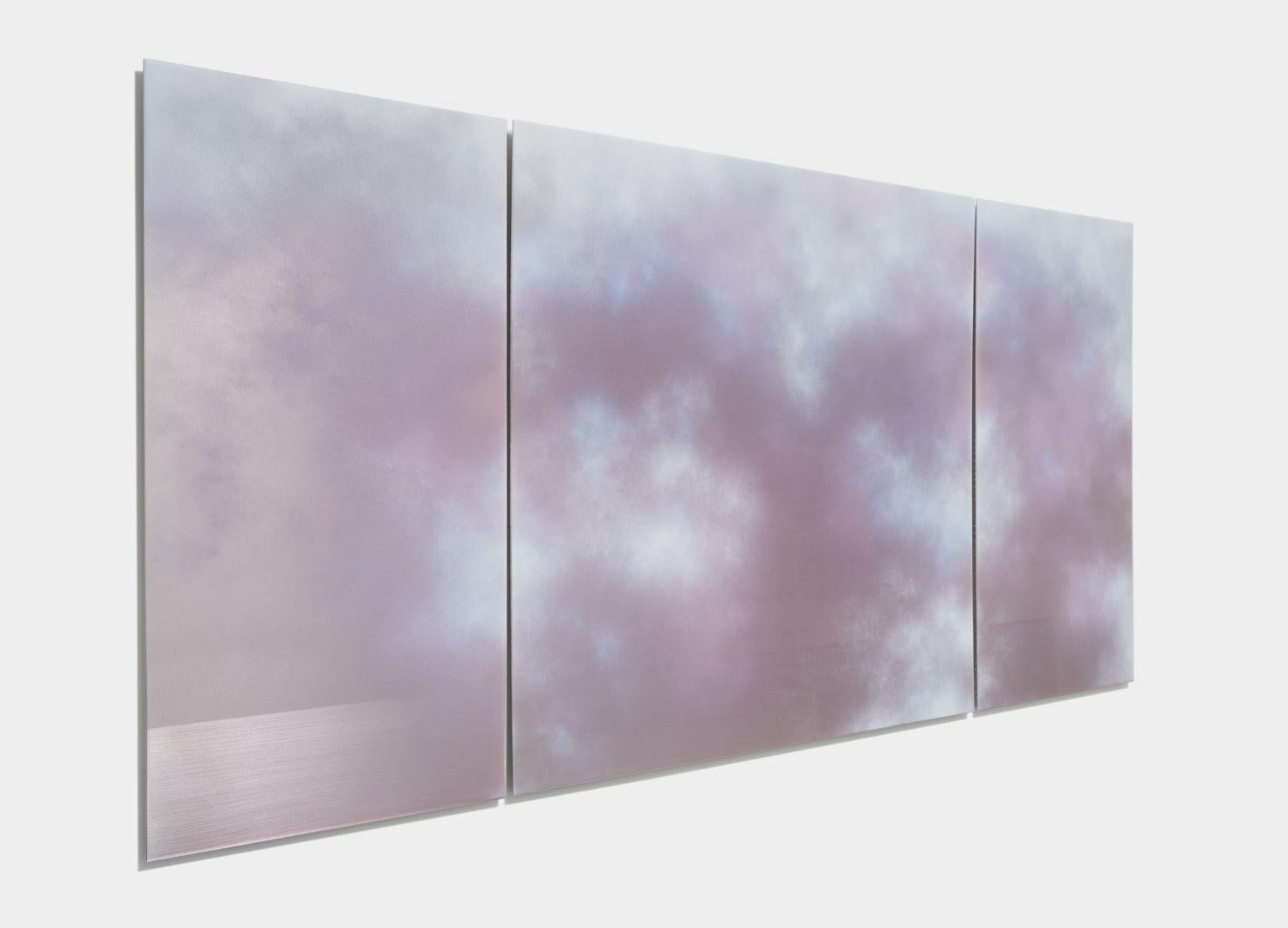 Trittico riflettente di lavanda con cielo al crepuscolo - Painting Astratto di Miya Ando