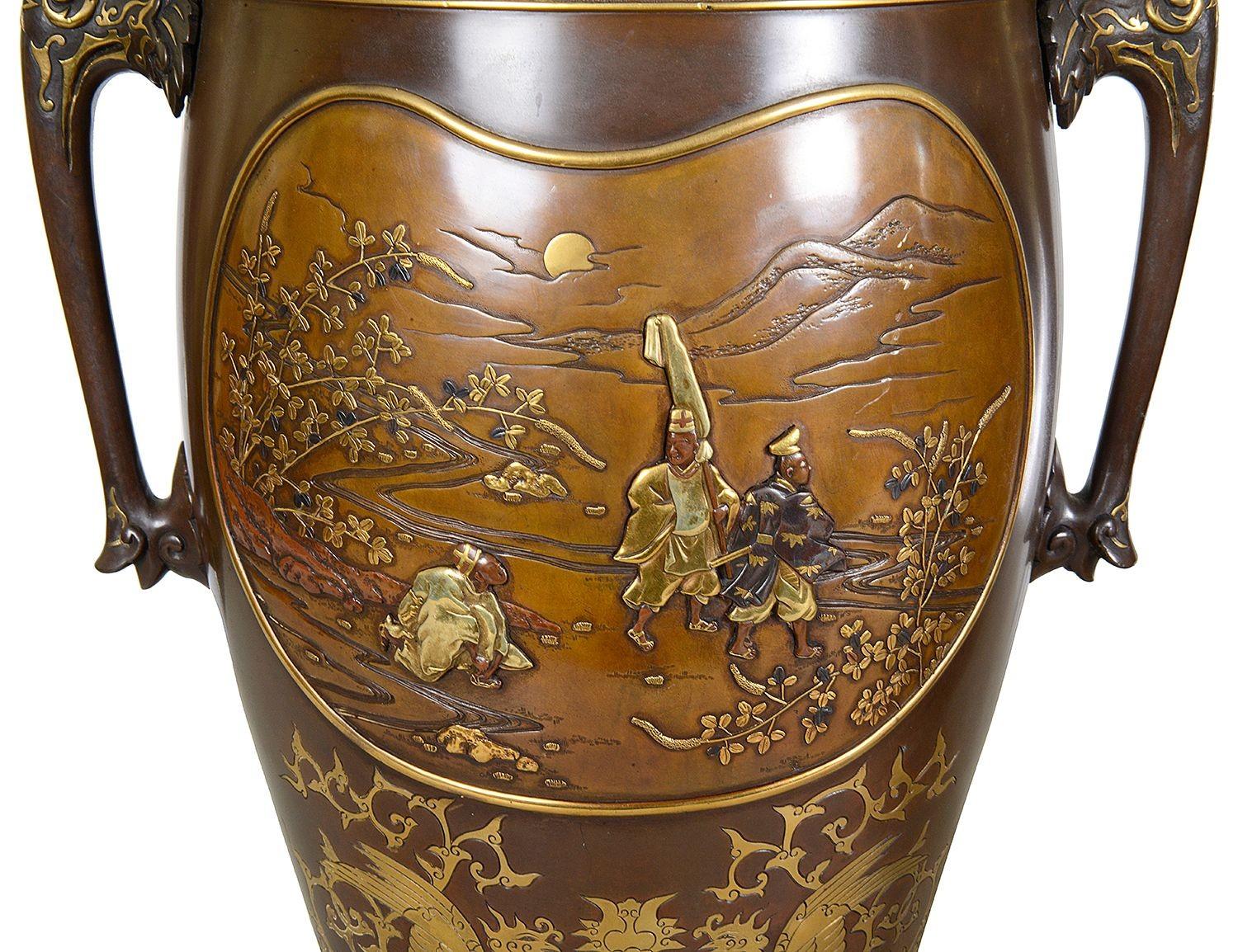 Japonais Miyao bronze vases en vente