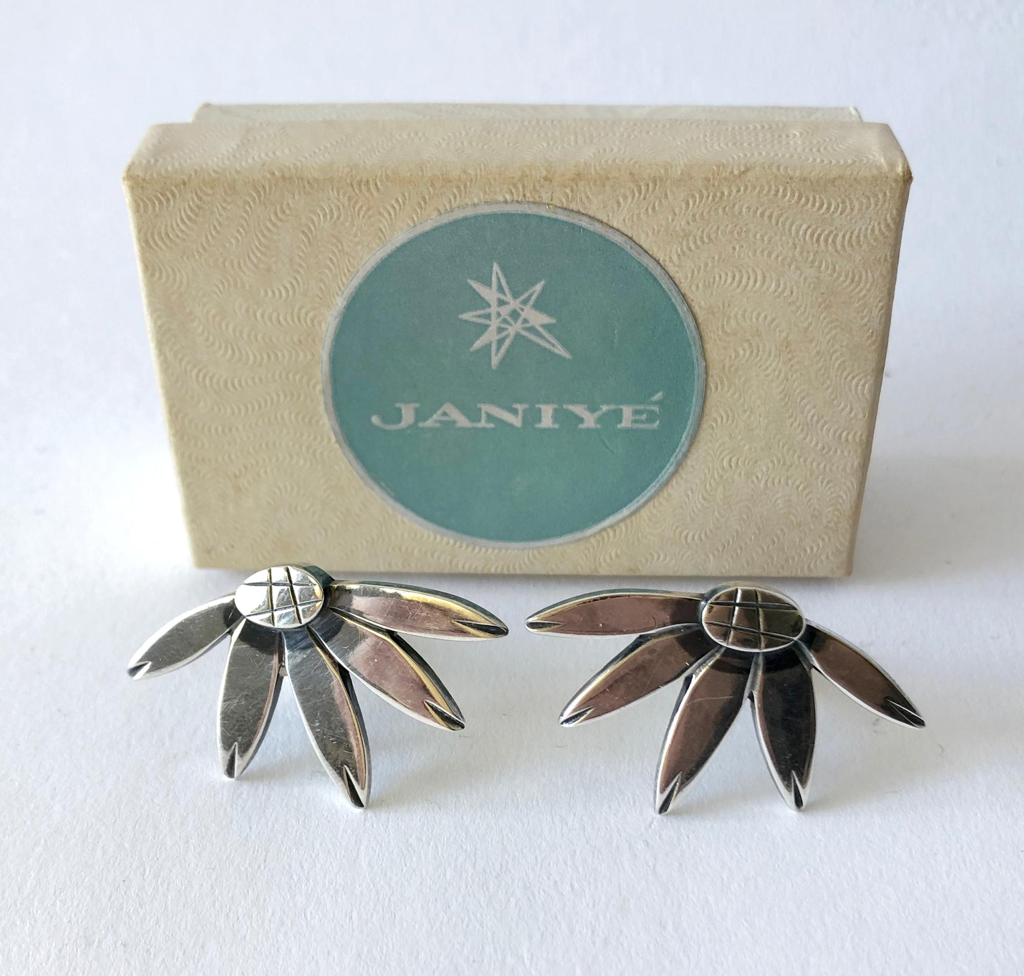 Artisan Miye Matsukata for Janiye Modernist Sterling Silver Floral Leaf Earrings