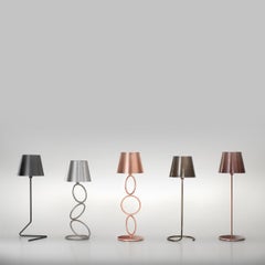 Lampe de table sans fil « Mizar Rings » en cuivre et laiton, par I. Harari
