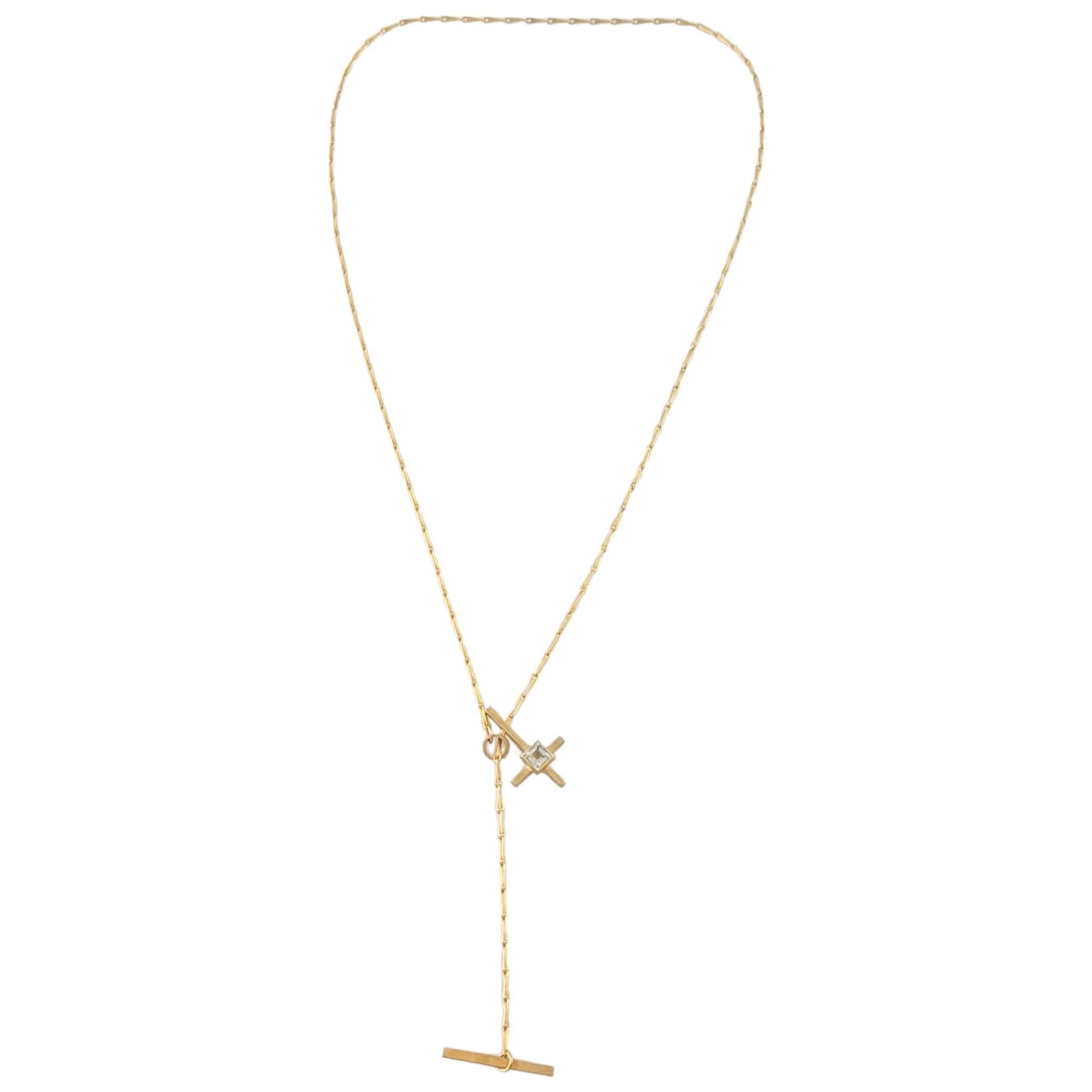 Mizuki 14K Yellow Gold Inverted Cross Lariat Necklace

This beautiful lariat is set in 14K yellow gold  and features an inverted cross with a princess cut blue stone in center.

Chain is approx. 16.25