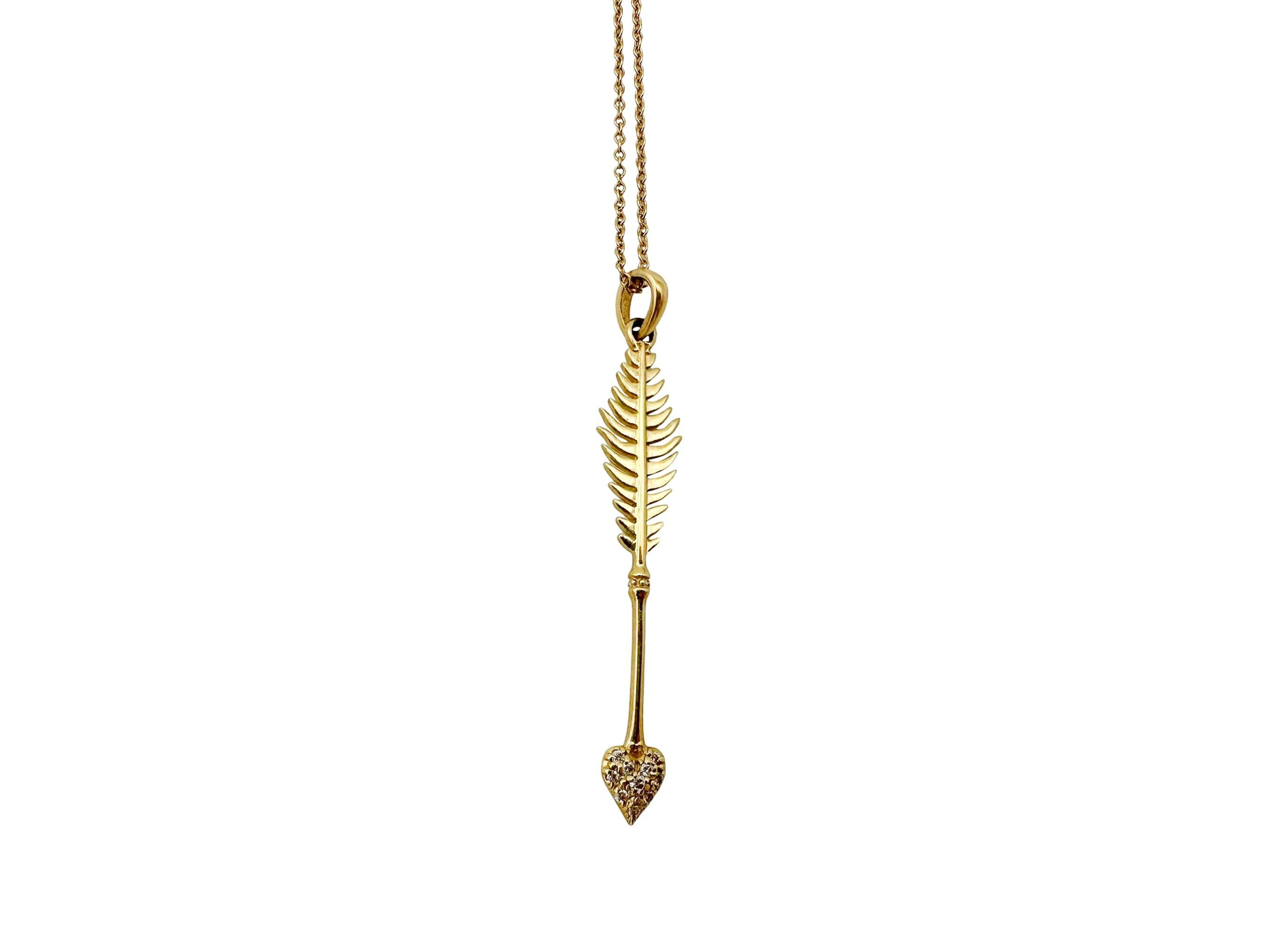 Women's Mizuki Diamond 14K Yellow Gold Heart Feather Arrow Pendant Necklace For Sale