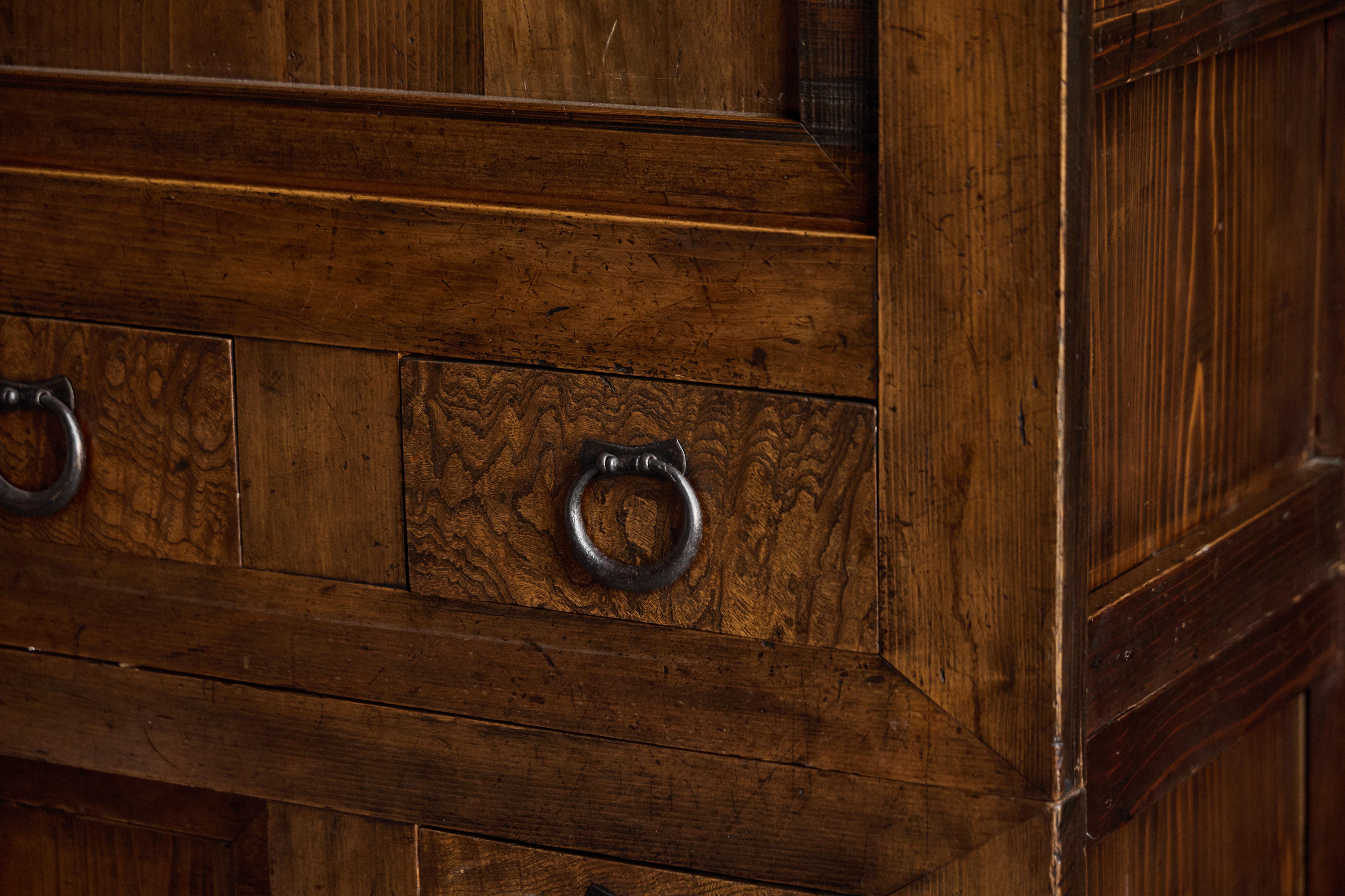 Gabinete Japonés Mizuya Tansu, Japón, Siglo XIX en Bueno estado para la venta en Antwerp, BE